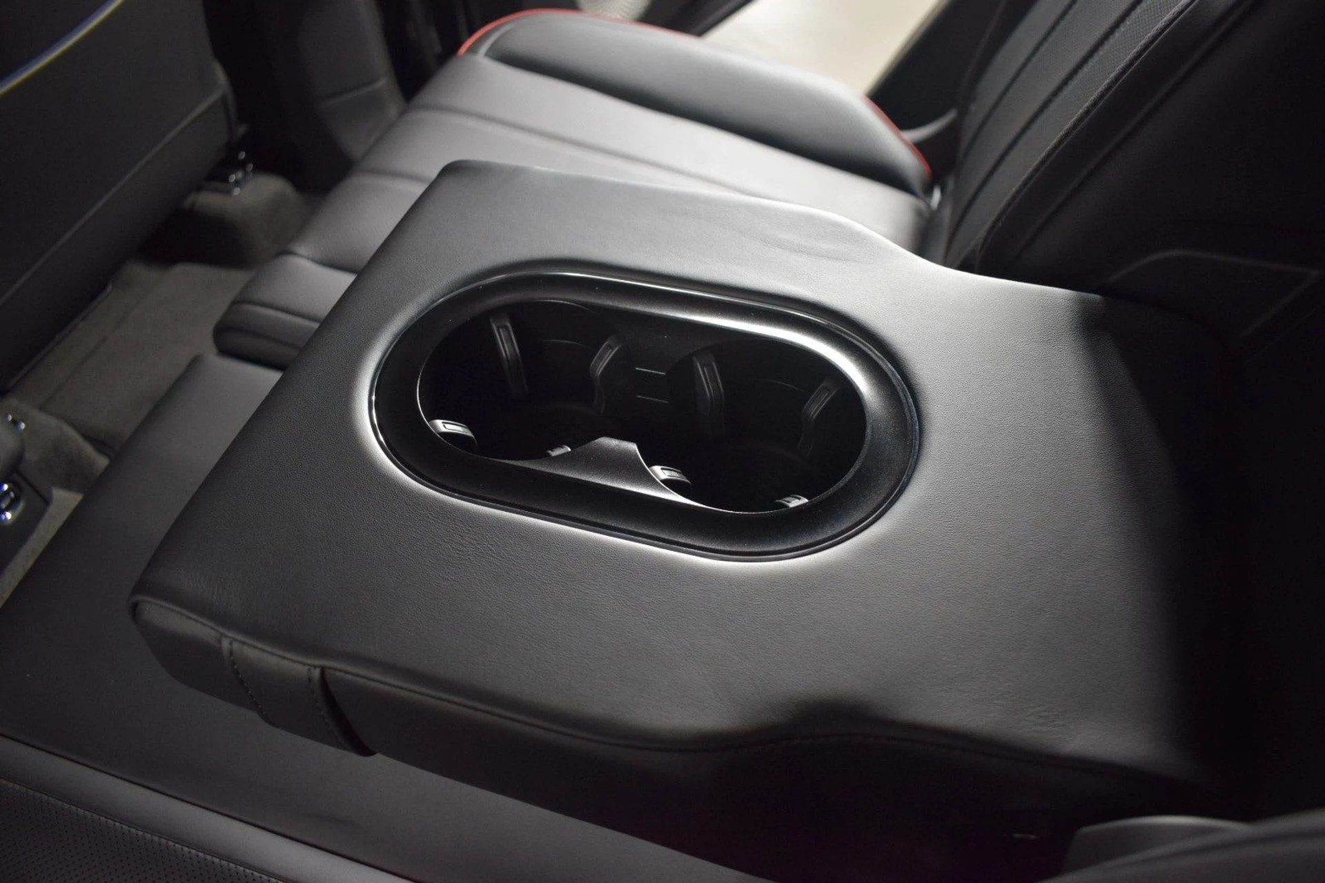 mph022_1820800180_305d2456bb8cfa8b63a1f144bf50a611x_fdf30c60f0