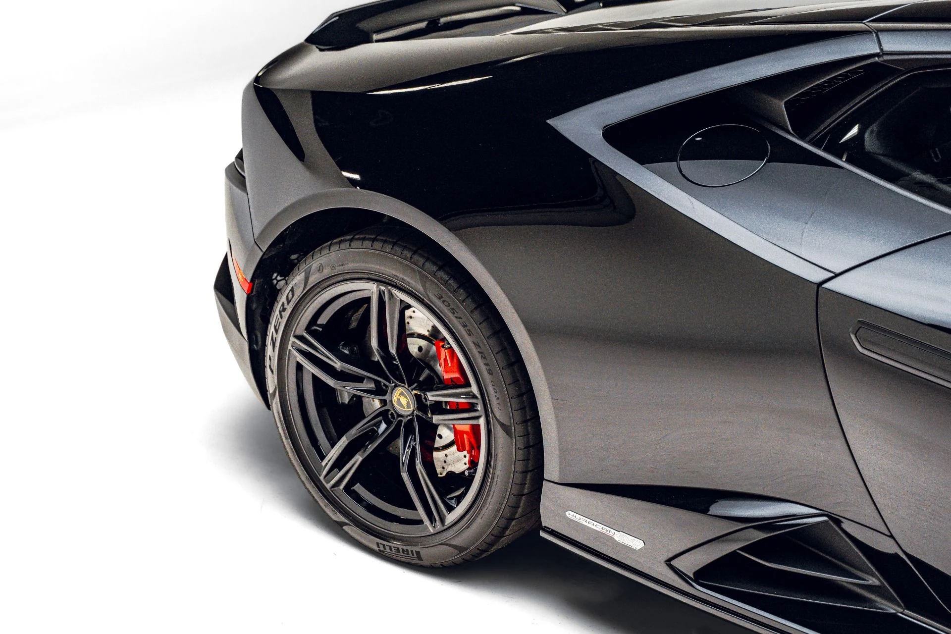 mph022_1827504052_Used_2021_Lamborghini_Huracan_EVO_1782507530_fde44c668b