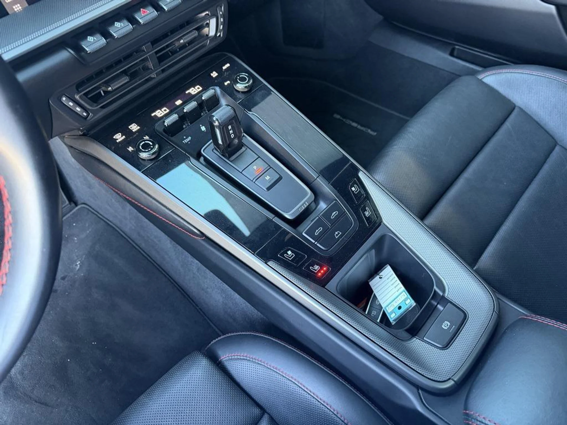 mph022_1827566528_w60_Hbn2_L_Ws_SR_83_EV_Ia0z3a07so_f5a2a6f135