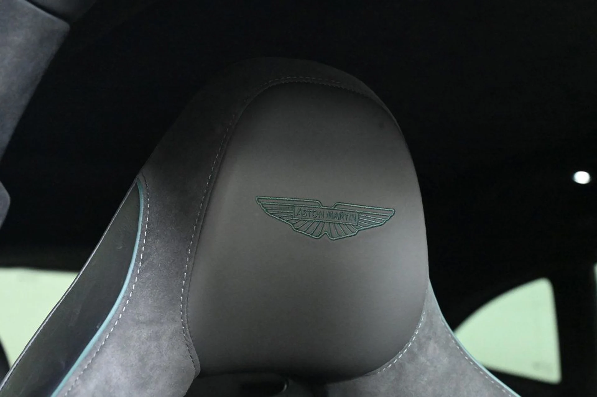 mph022_1835030167_new_2026_aston_martin_dbx_sawd_11350_22964216_22_1024_25b14d252c