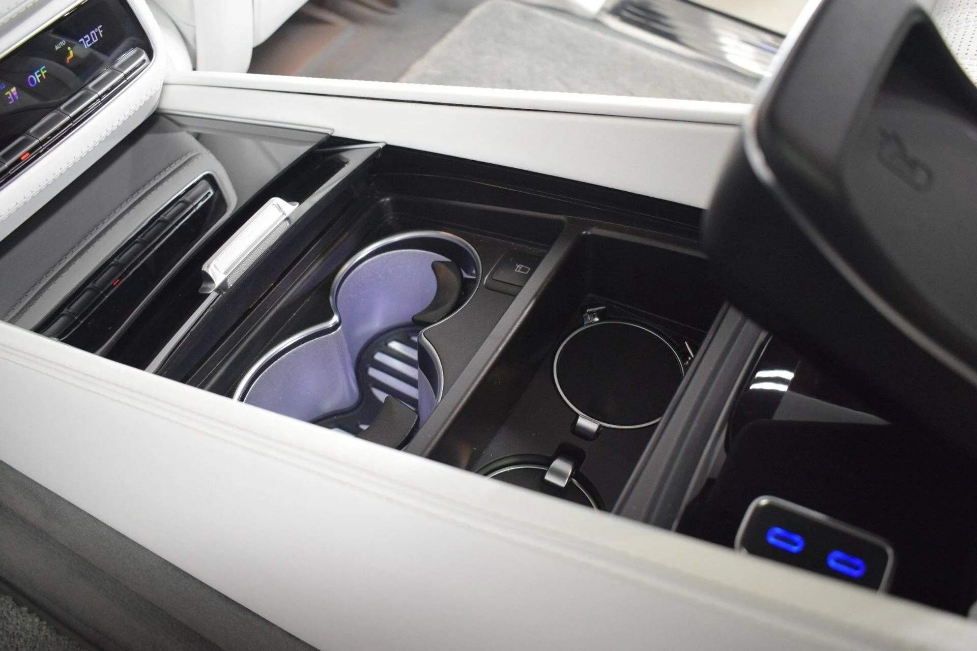 mph022_1835912624_4c39becb2771667f25f159bb95b047bfx_d97fbfe7af