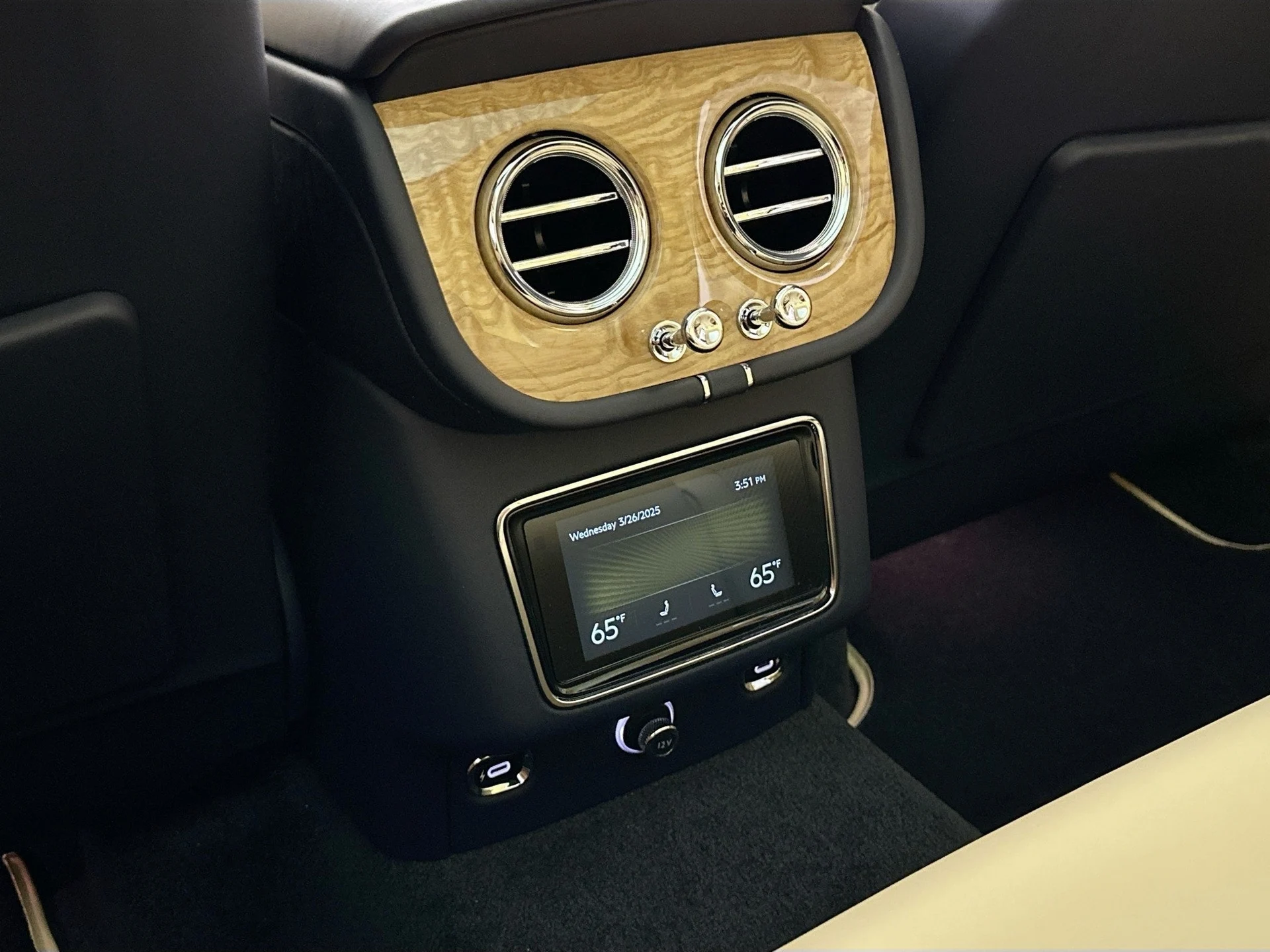 mph022_1836657419_23_05f935207a