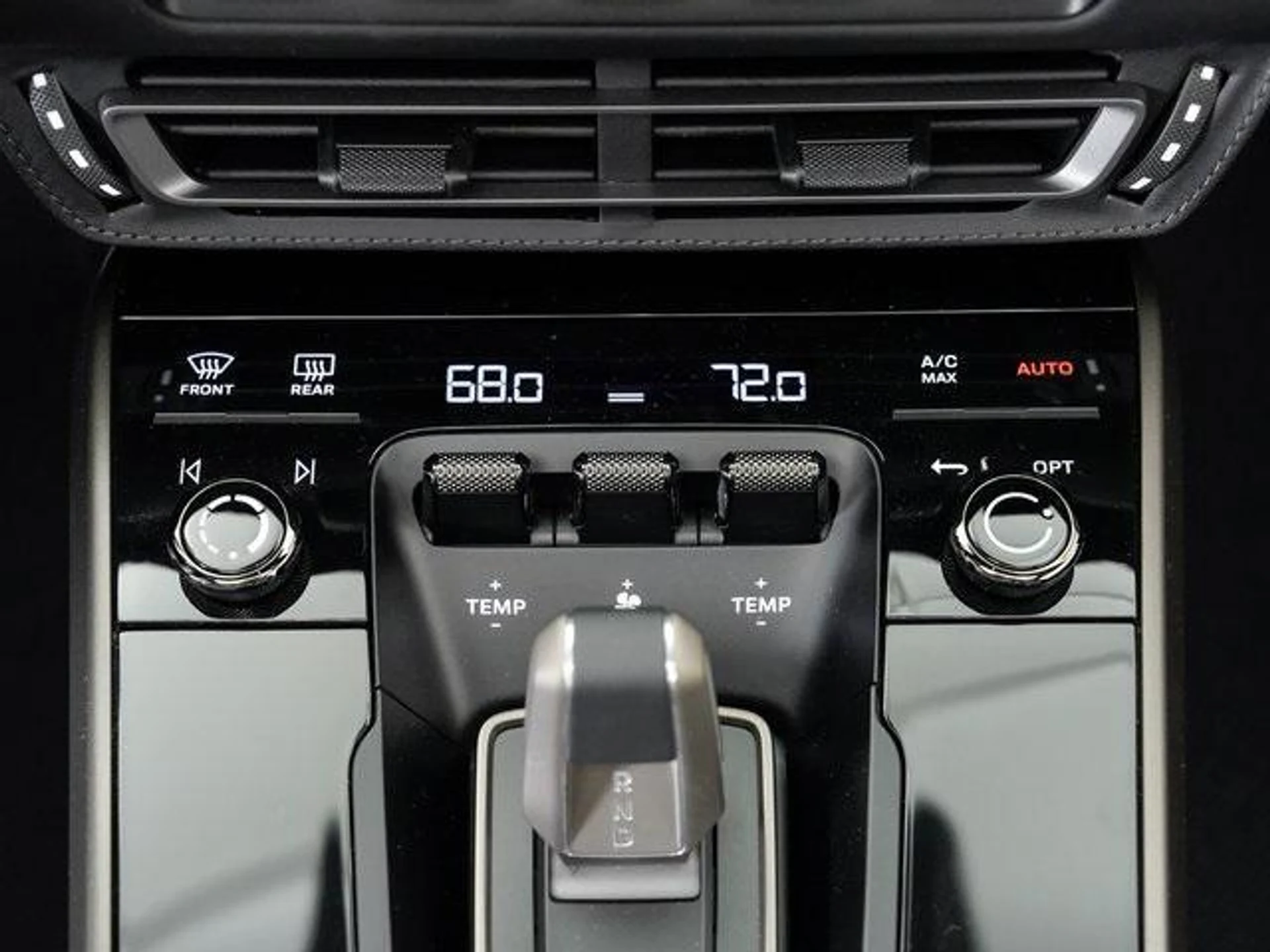 mph022_1837135063_NK_5_IRW_Pg_LW_1so_BFG_9_DHO_5_Rndbr4_a9353647d9