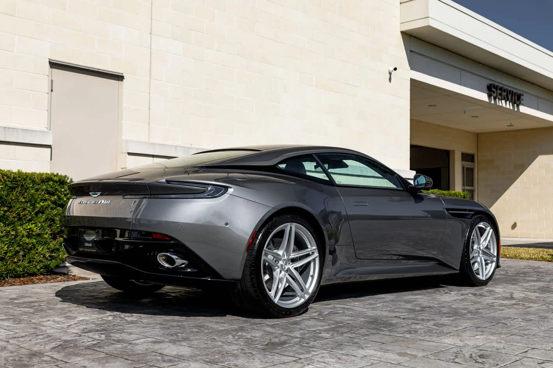 mph022_1841403270_23_754ed3a590