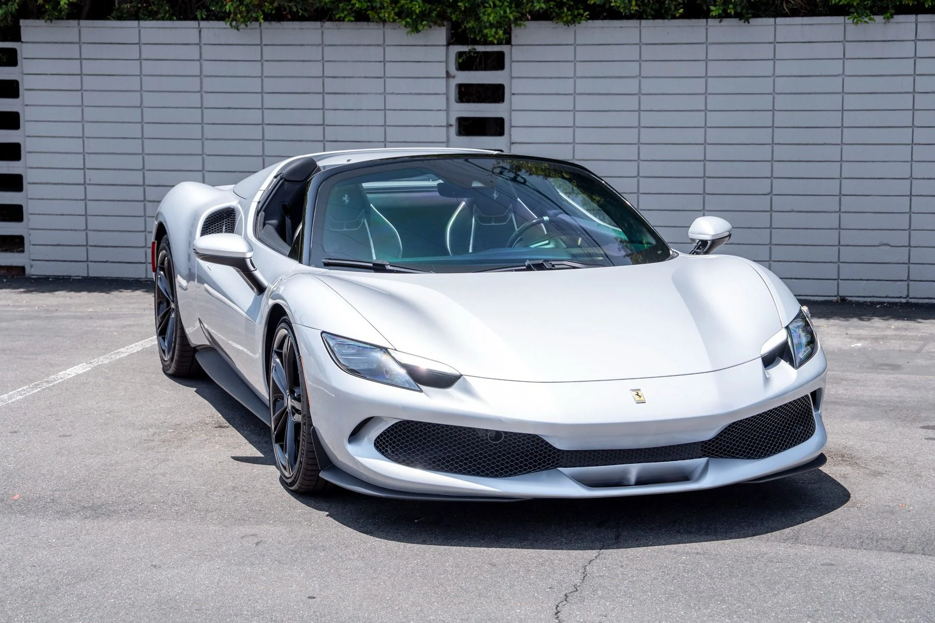 mph022_1842299580_Used_2024_Ferrari_296_GTS_1751069241_5456a6ef62