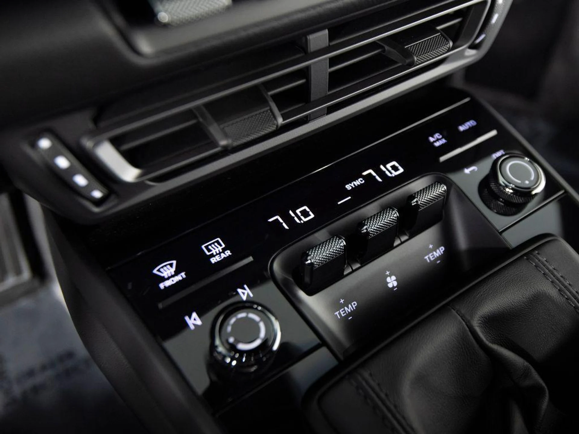 mph022_1853119785_477b1_Oq8_L_Hb83_No_N1as_2_T1d8c_Y_e75aa6167f