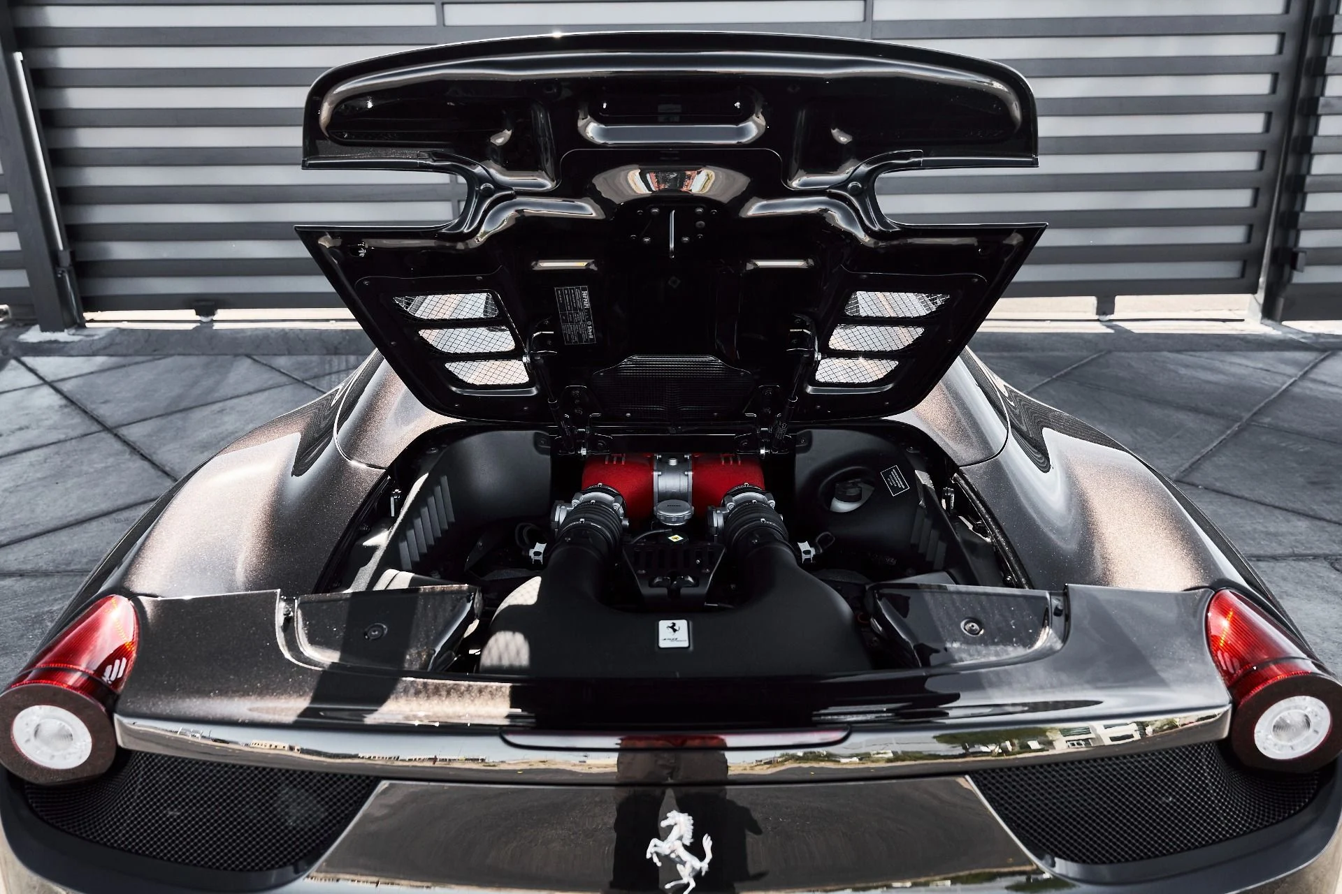 mph022_1855619379_Used_2015_Ferrari_458_Spider_Base_1777010216_fb10832336