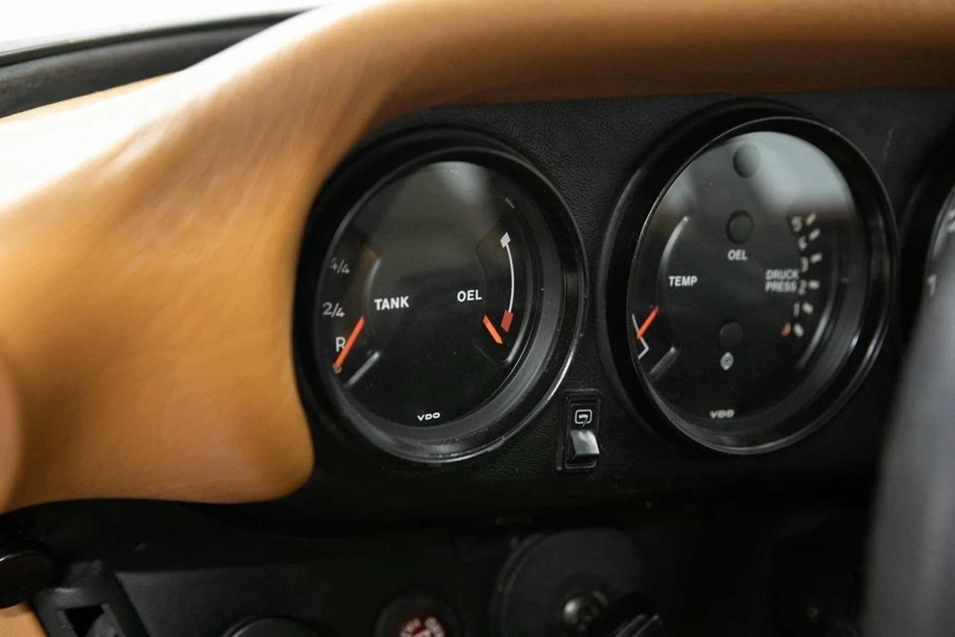 mph022_1858211789_530c4702303aec84e5af1d571f663882x_419973a408