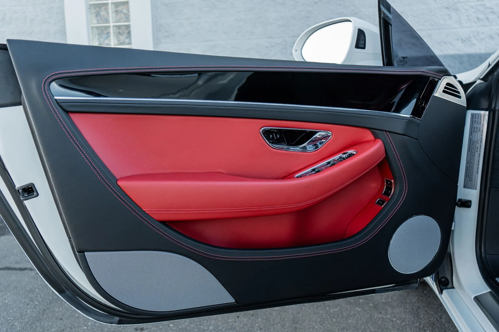 mph022_1858931459_e9c753d5_24dc_434f_8fb7_5eace1eb77ee_6b25b3ec7d