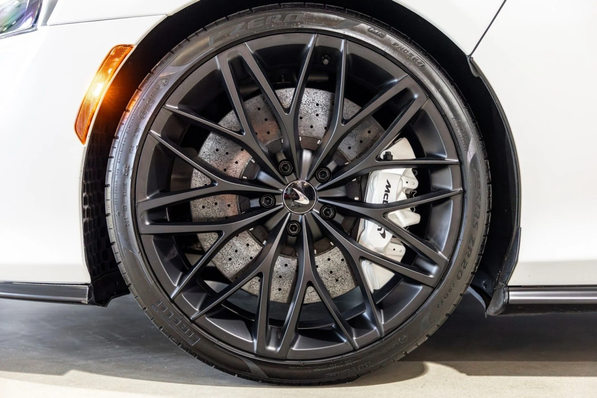 mph022_1860367702_ug_3cf1d459cc