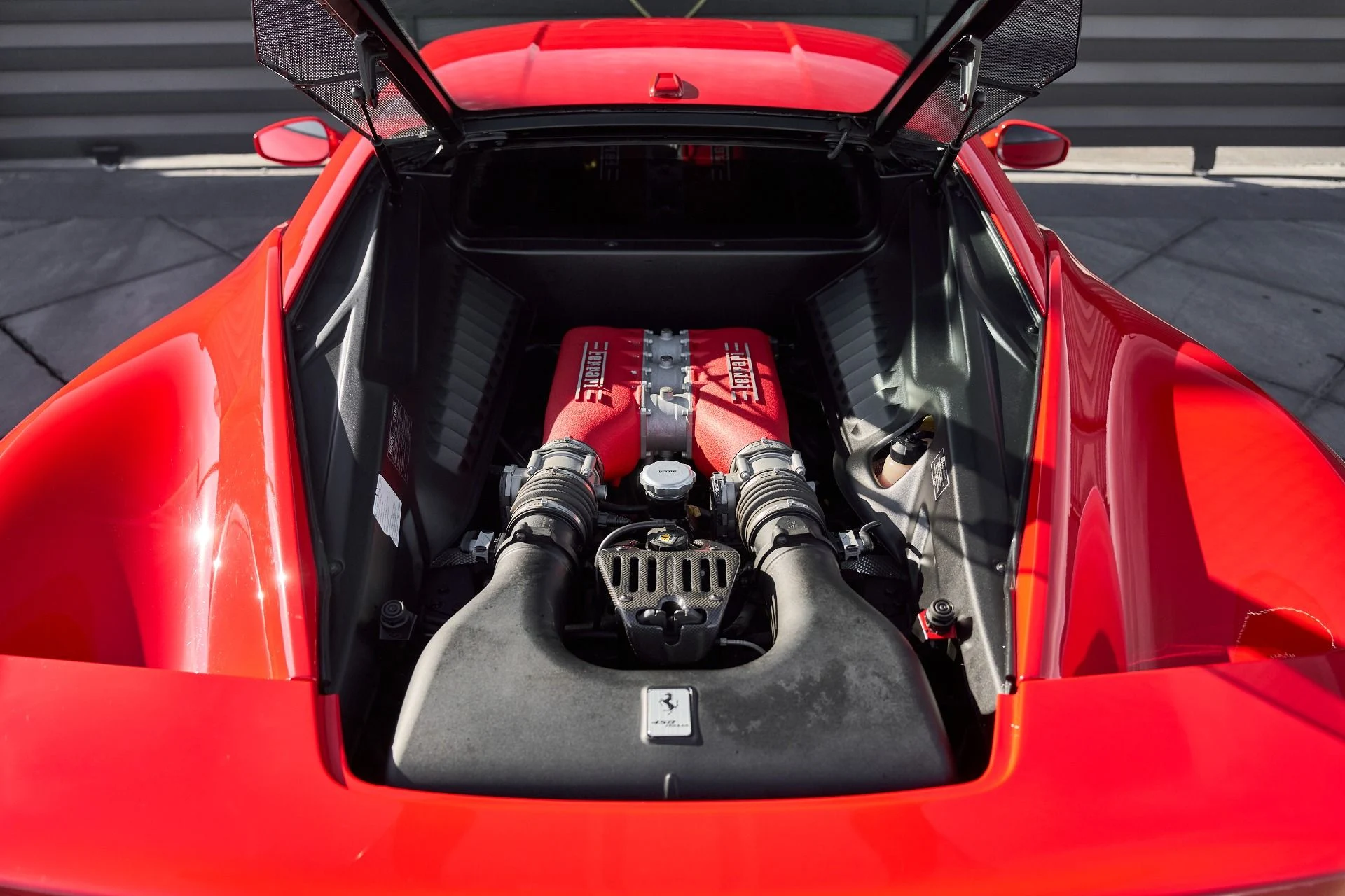 mph022_1865843696_Used_2013_Ferrari_458_Italia_Base_1764783129_c3e1f321bb