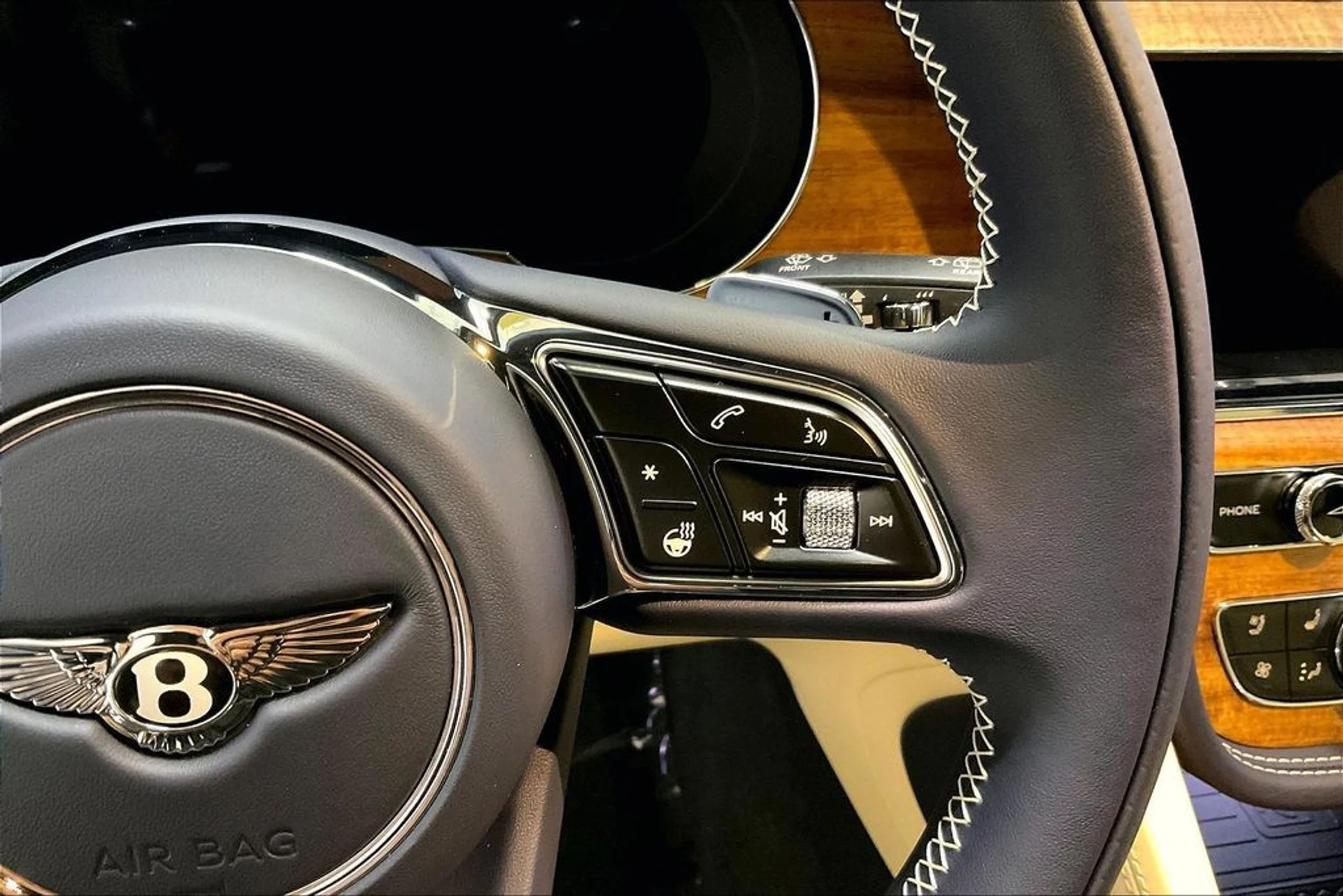 mph022_1868143904_2d43c1048a0b9d422a3d59166ddff33cx_9e77584052