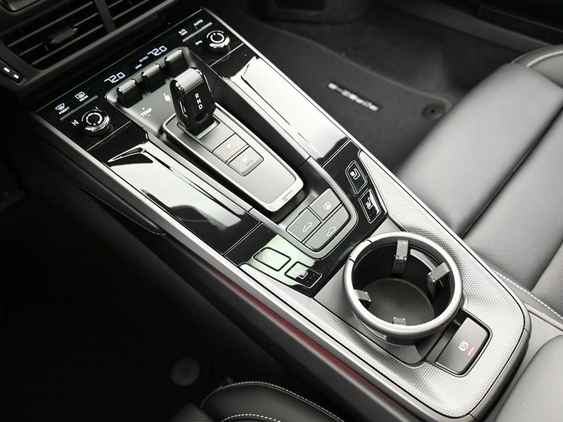 mph022_1870052645_image_22_631065230a