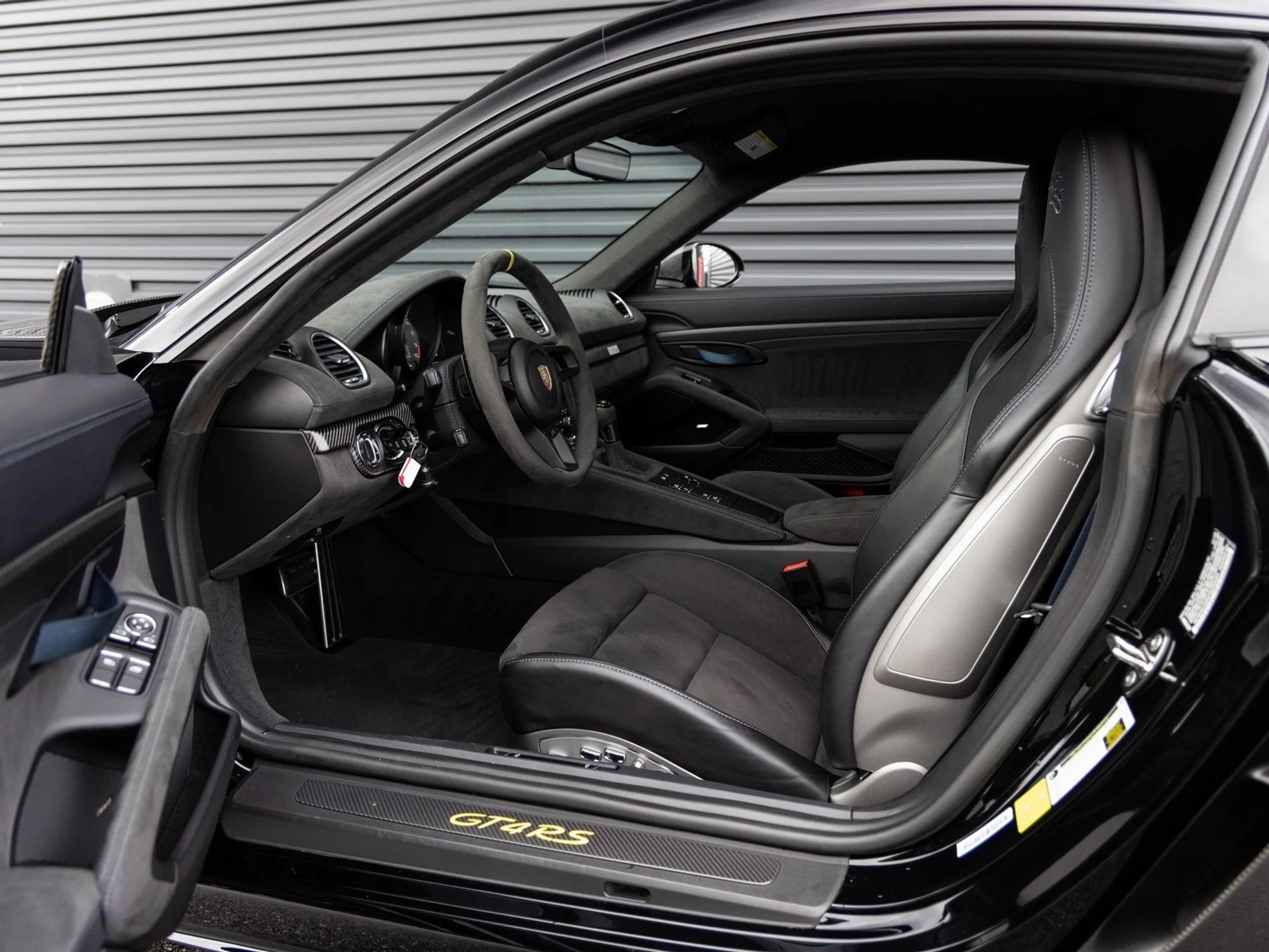 mph022_1873789274_23_c4a552b7a4