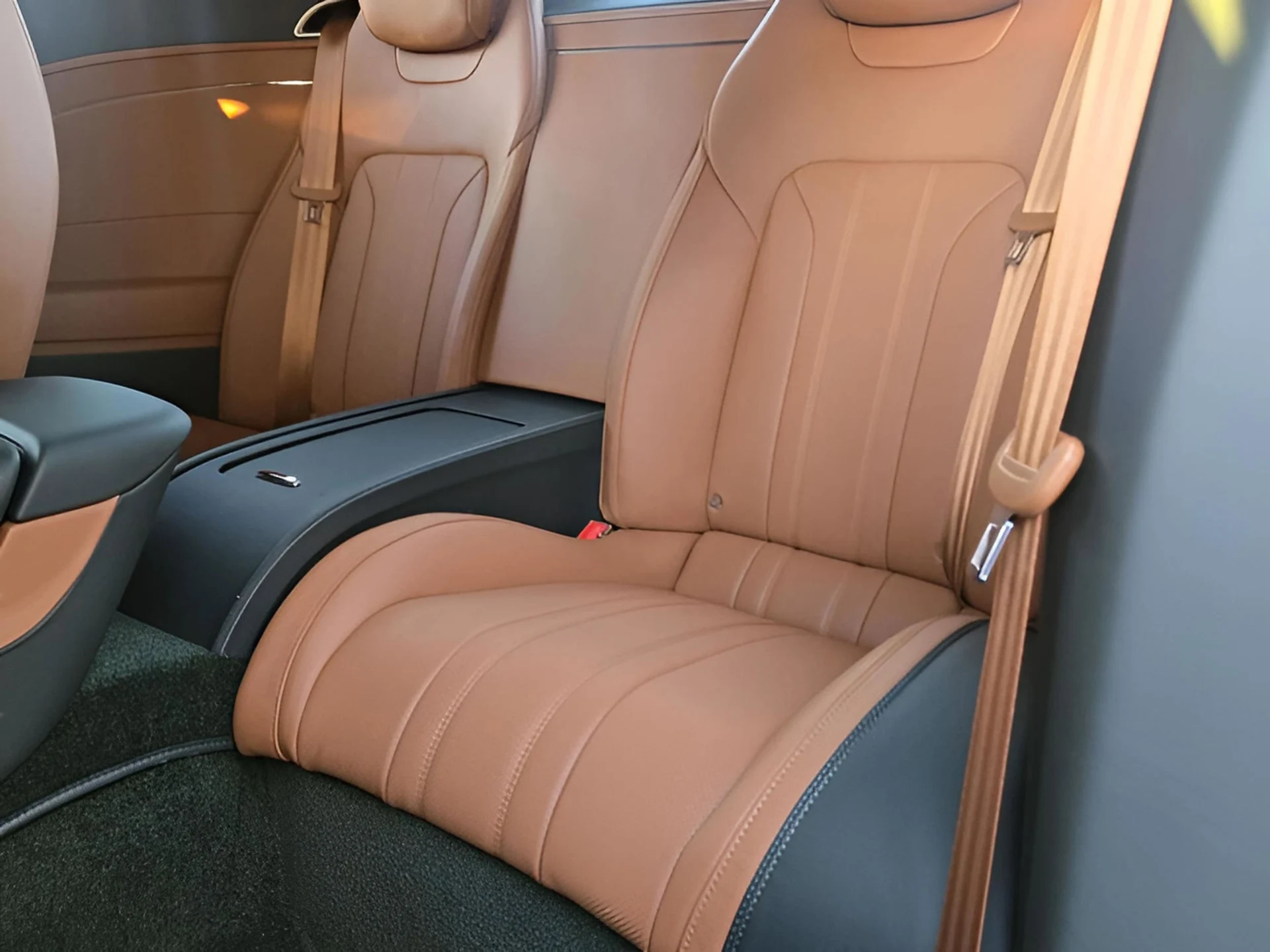 mph022_1875211511_ea169d306d454cfa0cf45a8f347a3581x_df792910ba