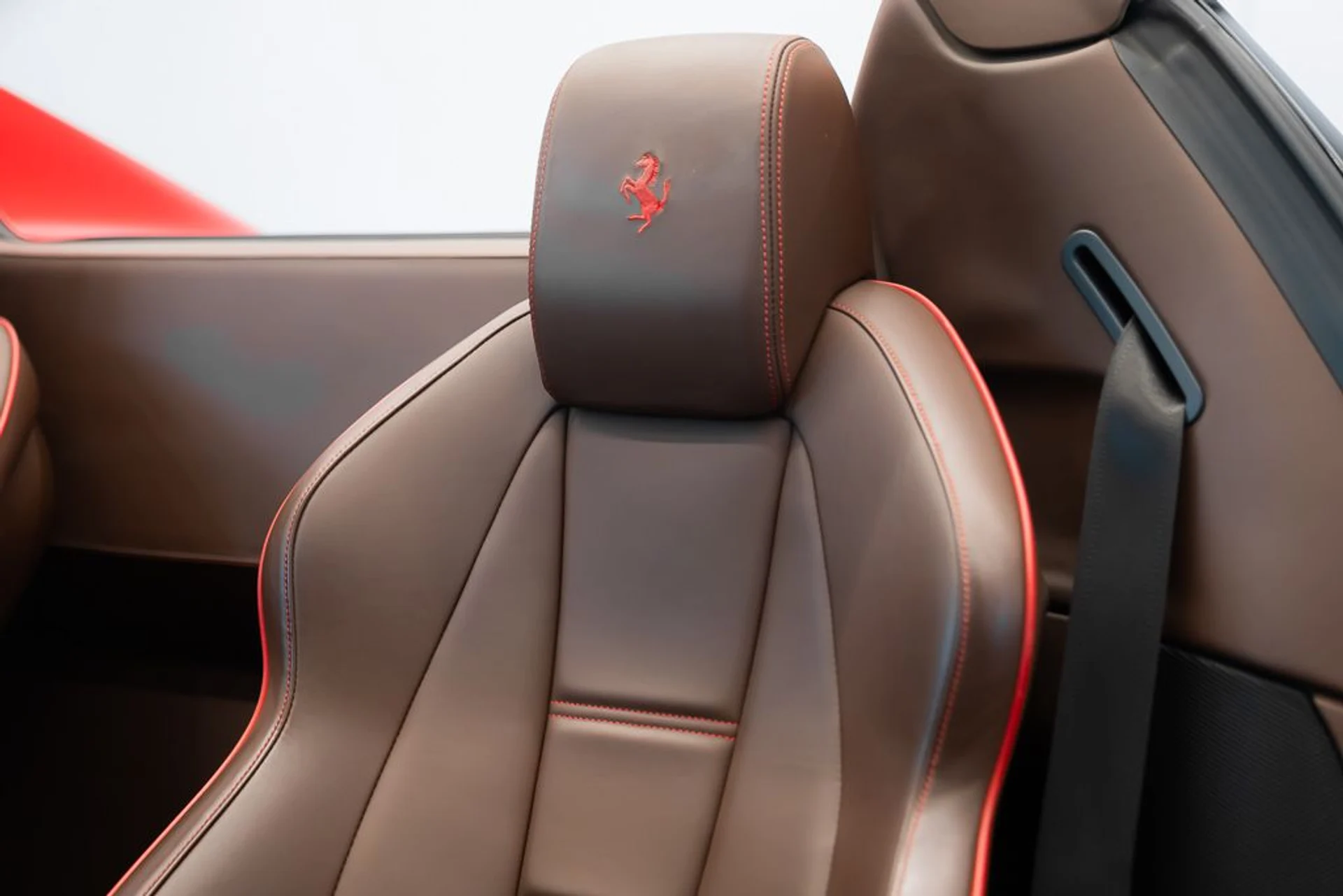 mph022_1876046310_ferrari_458_italia_2013_jpg_v_1762274091_816b6c452d