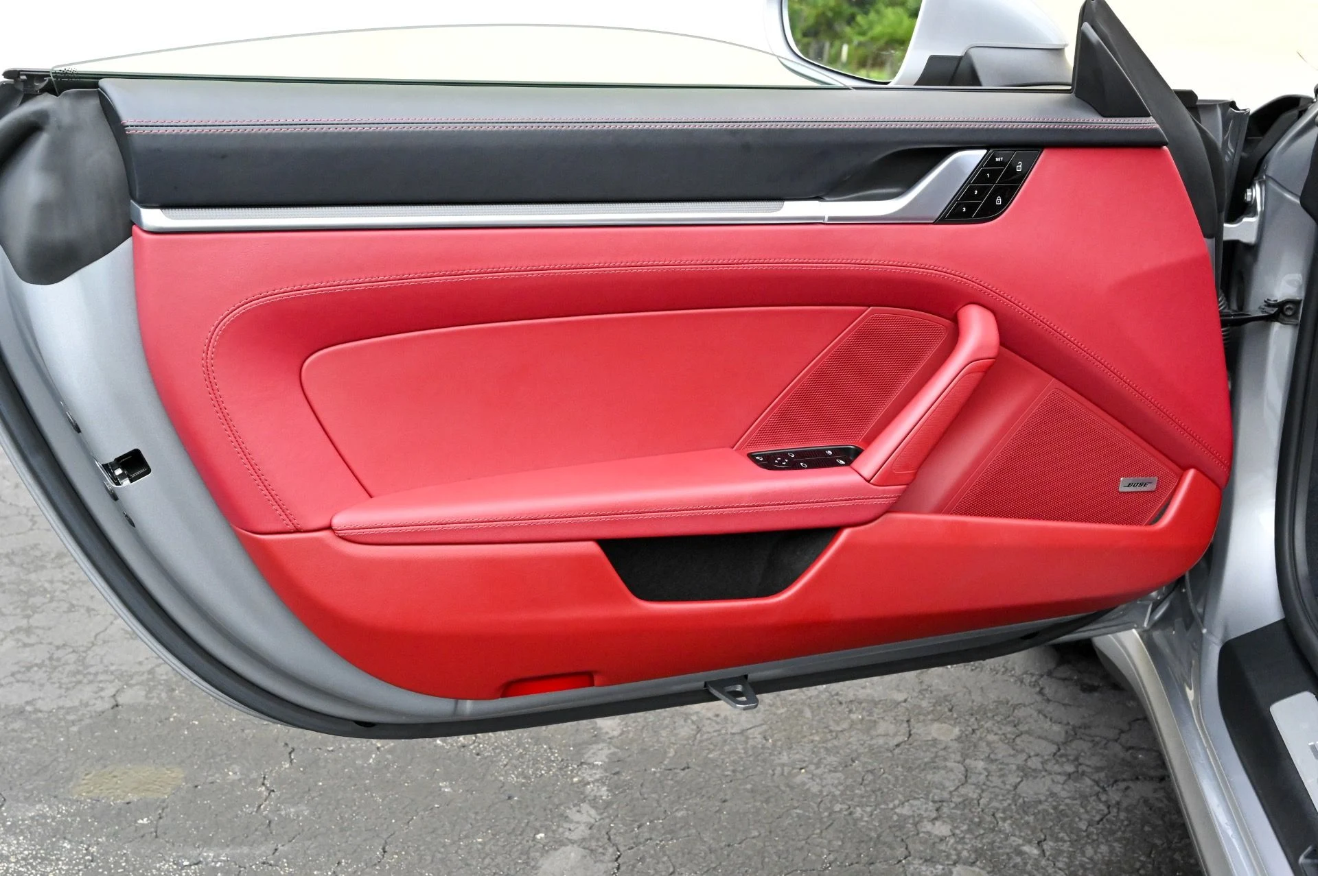mph022_1882225571_Used_2021_Porsche_911_Carrera_S_1754403890_80070ad155