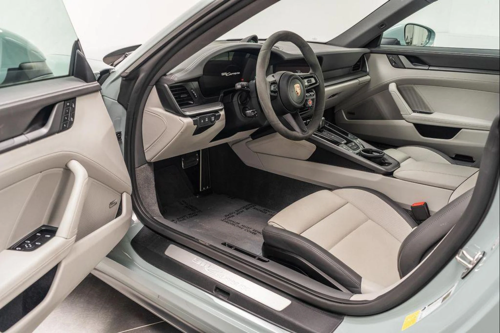 mph022_1886261623_z_Qrmh9a_Z_Mp3c_jhuqkizuv_R6k_E_bdbf411039