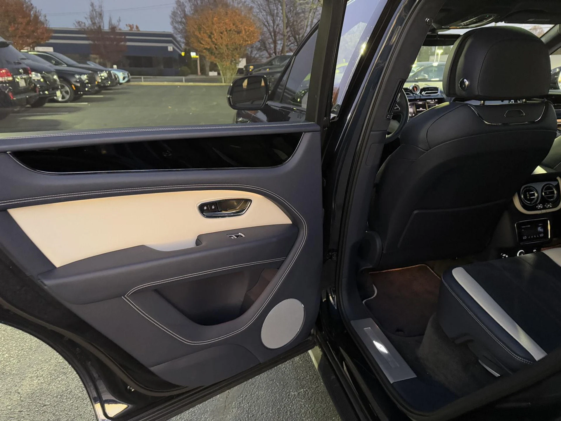 mph022_1894594531_f3c09aa19f51b582bbb77c1a0bb3d3af_c96ed0cec0