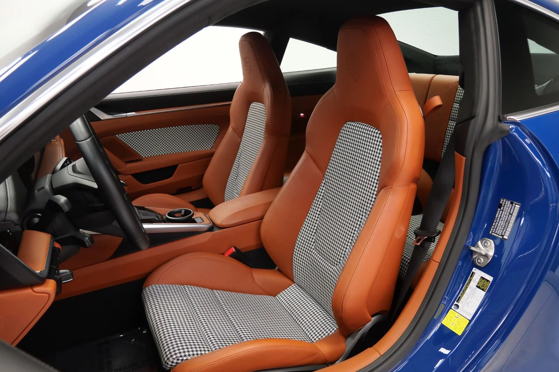 mph022_1894677160_Used_2023_Porsche_911_Sport_Classic_Paint_to_Sample_379_of_only_1250_Built_Beautiful_1776794074_5c8fbbe8b6