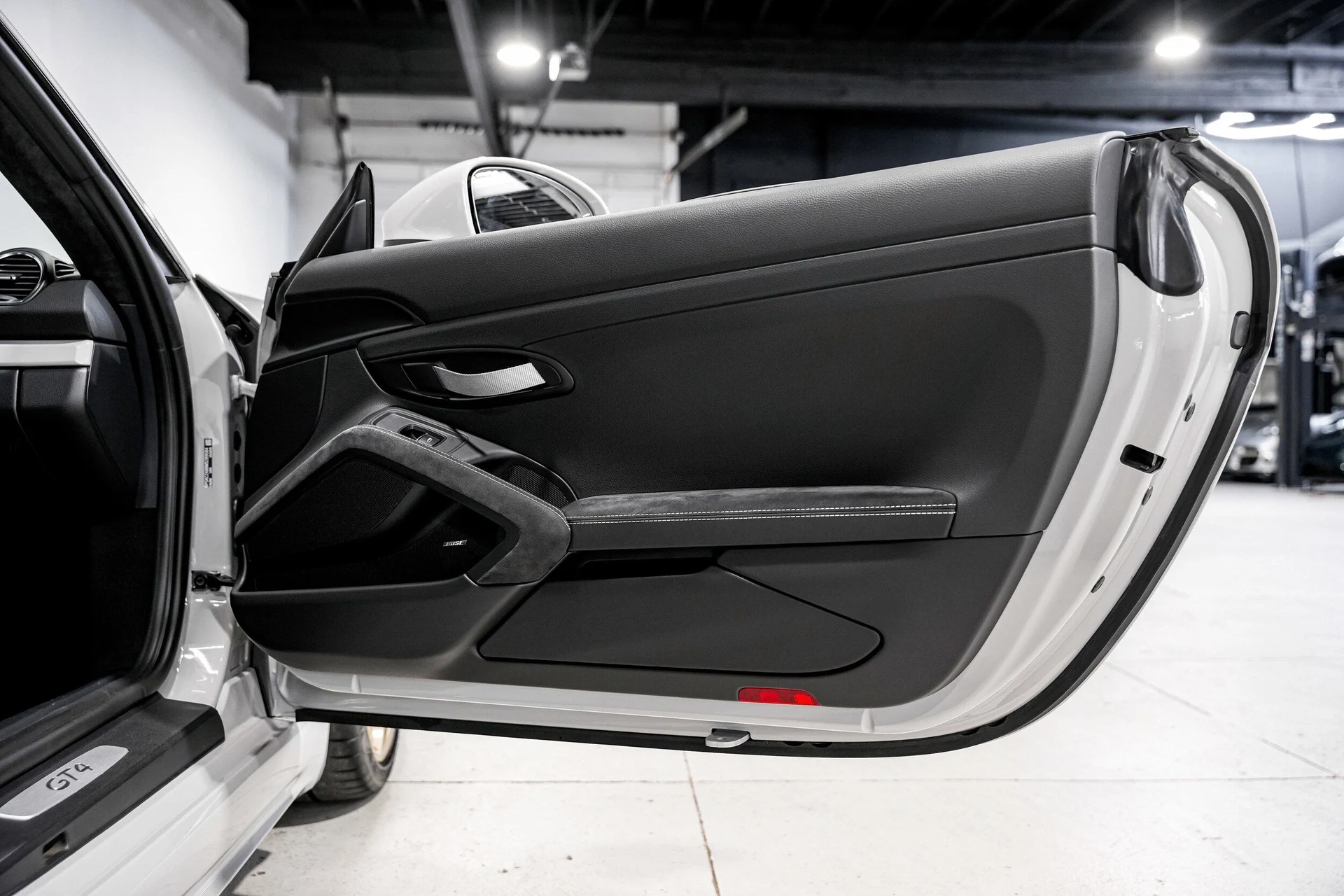 mph022_1897890918_27ea7118de1f7c8dff2077ed456a415ax_3a2fc84557