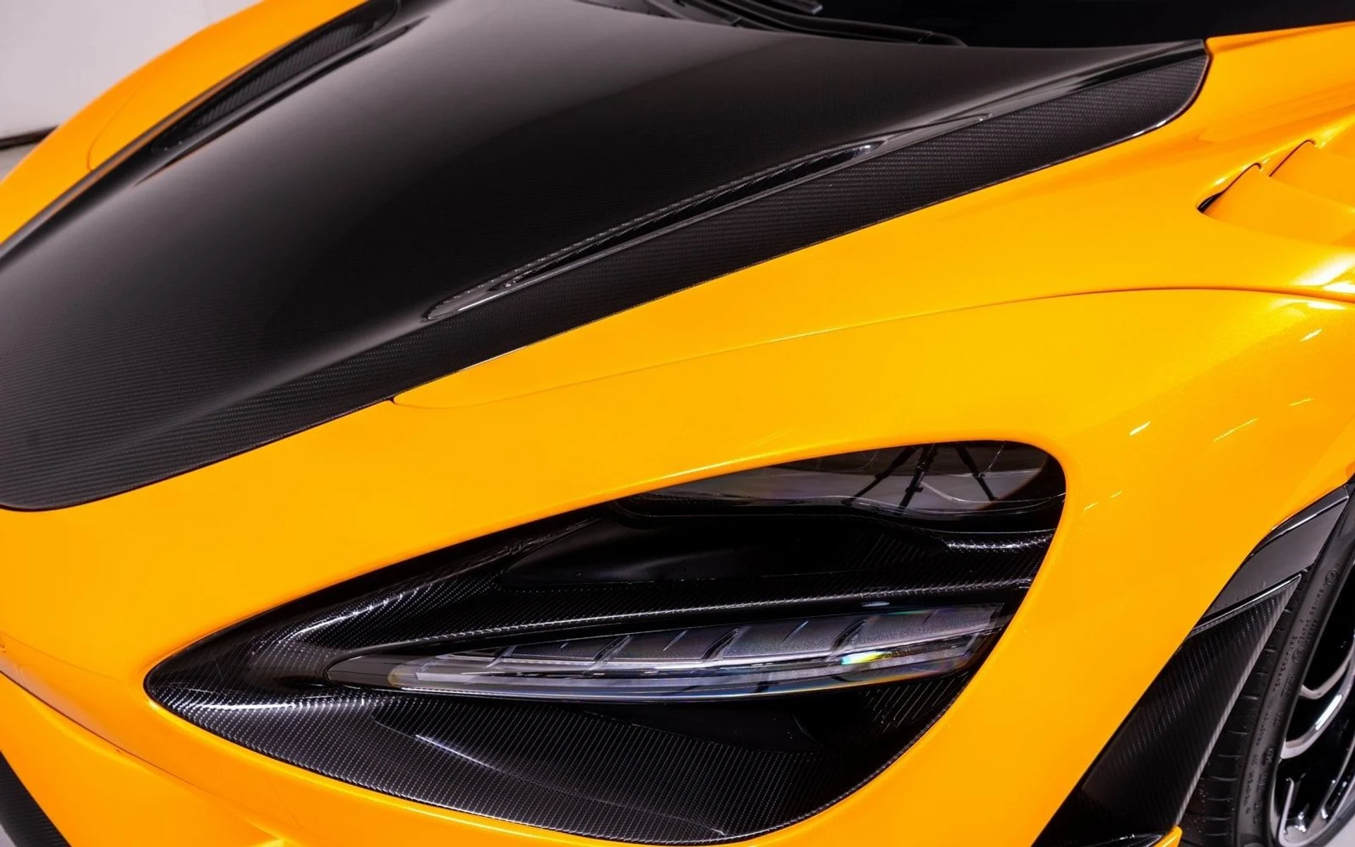 mph022_1898720089_decc0efda7b1d7f8a9269233cb4b211bx_9bedbdb35a