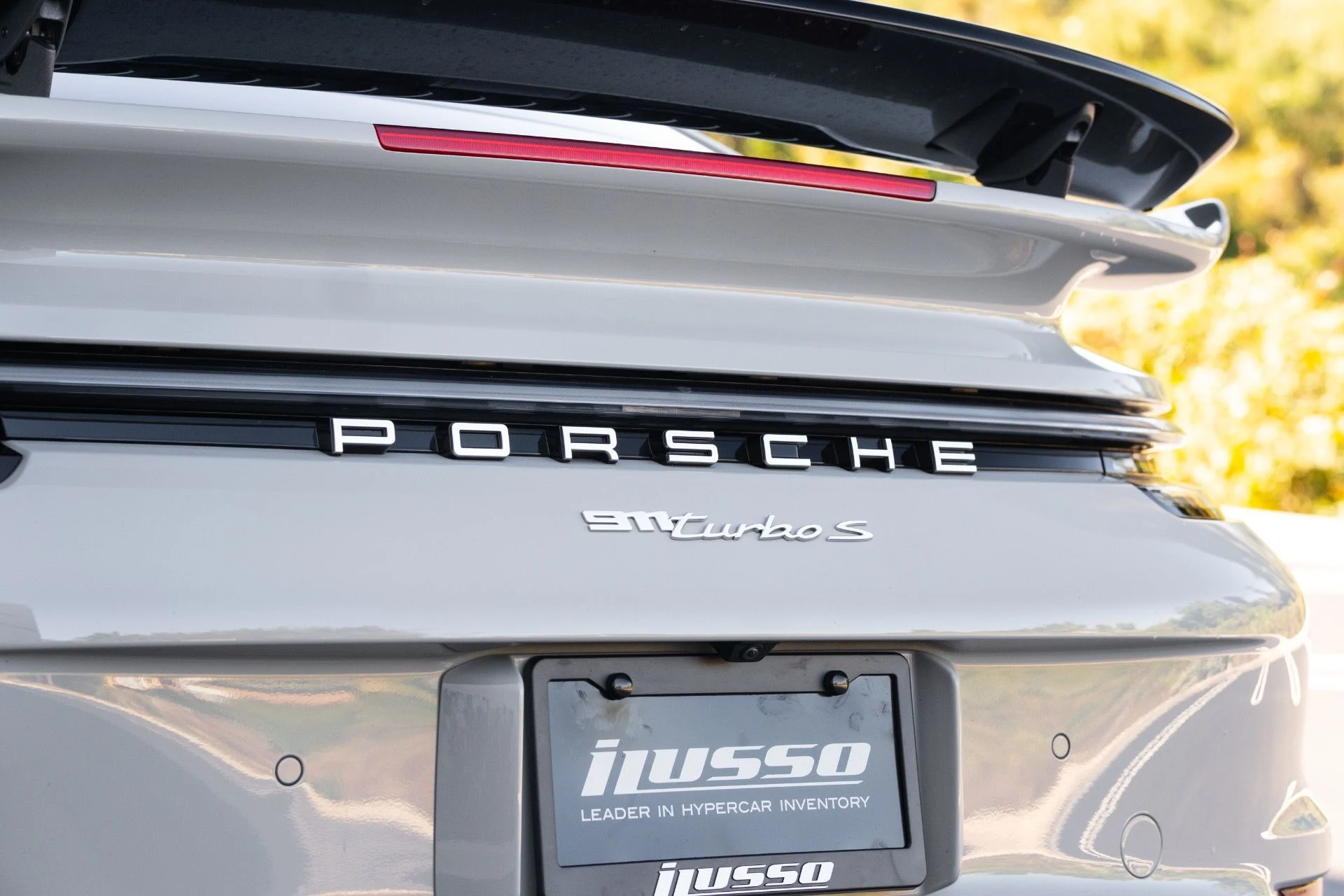 mph022_1900294335_Used_2022_Porsche_911_Turbo_S_1770440206_653f0422de