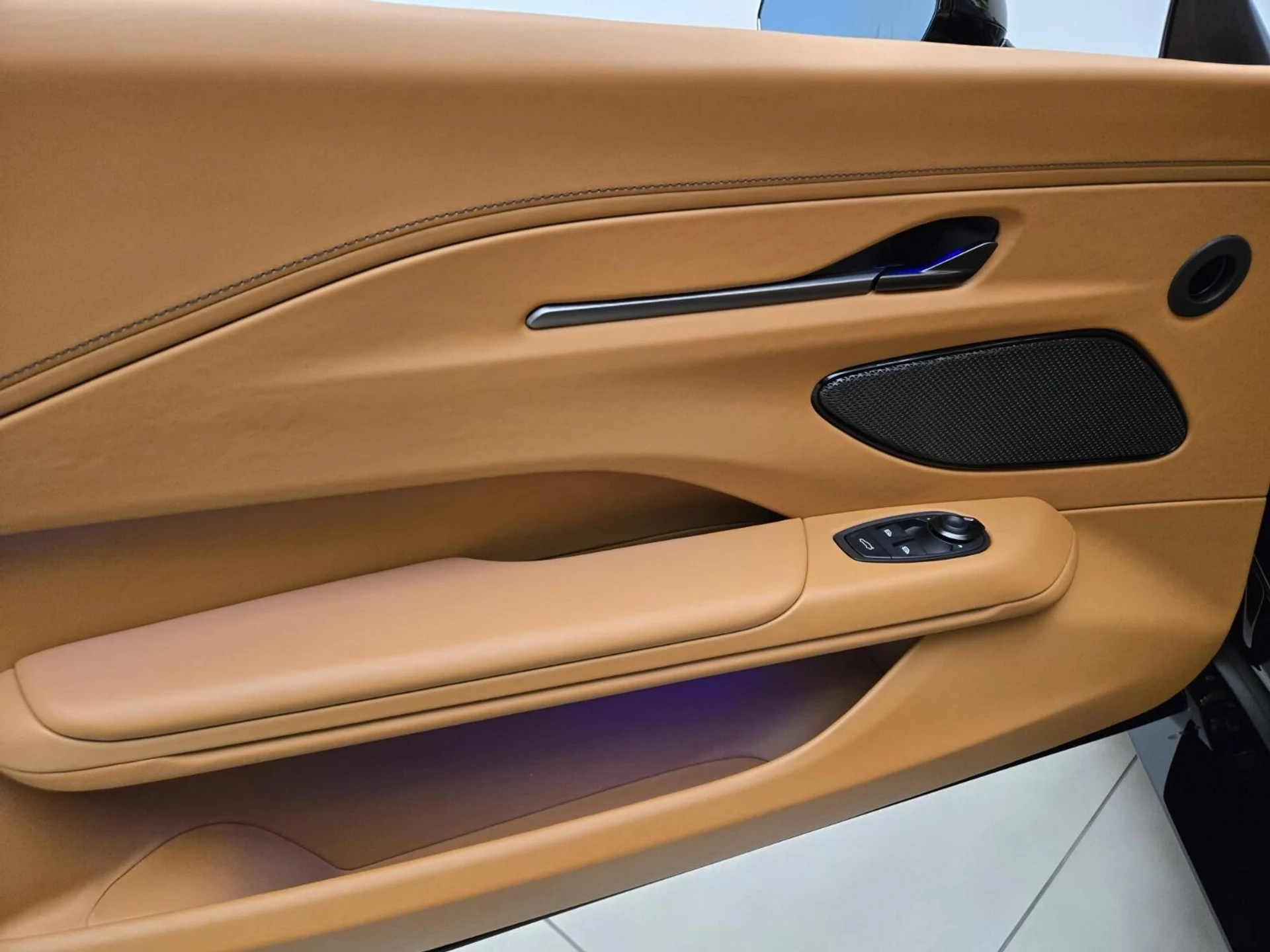 mph022_190401864_New_2026_Aston_Martin_Vantage_S_1776403026_bef1a7804b