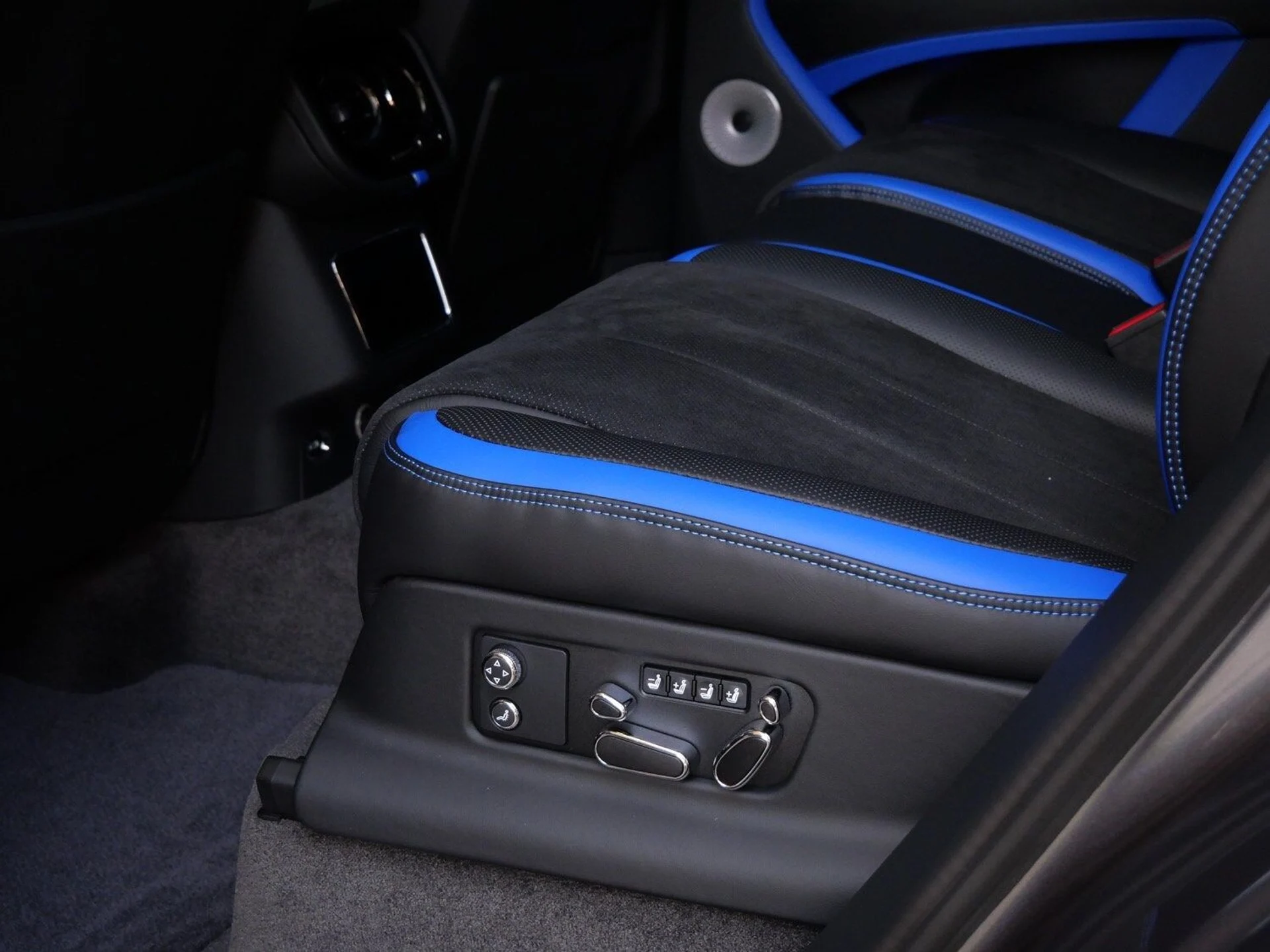 mph022_1911454659_f5fb7ee03d2cd87a6d1858e37898d5a8x_e231eceea9