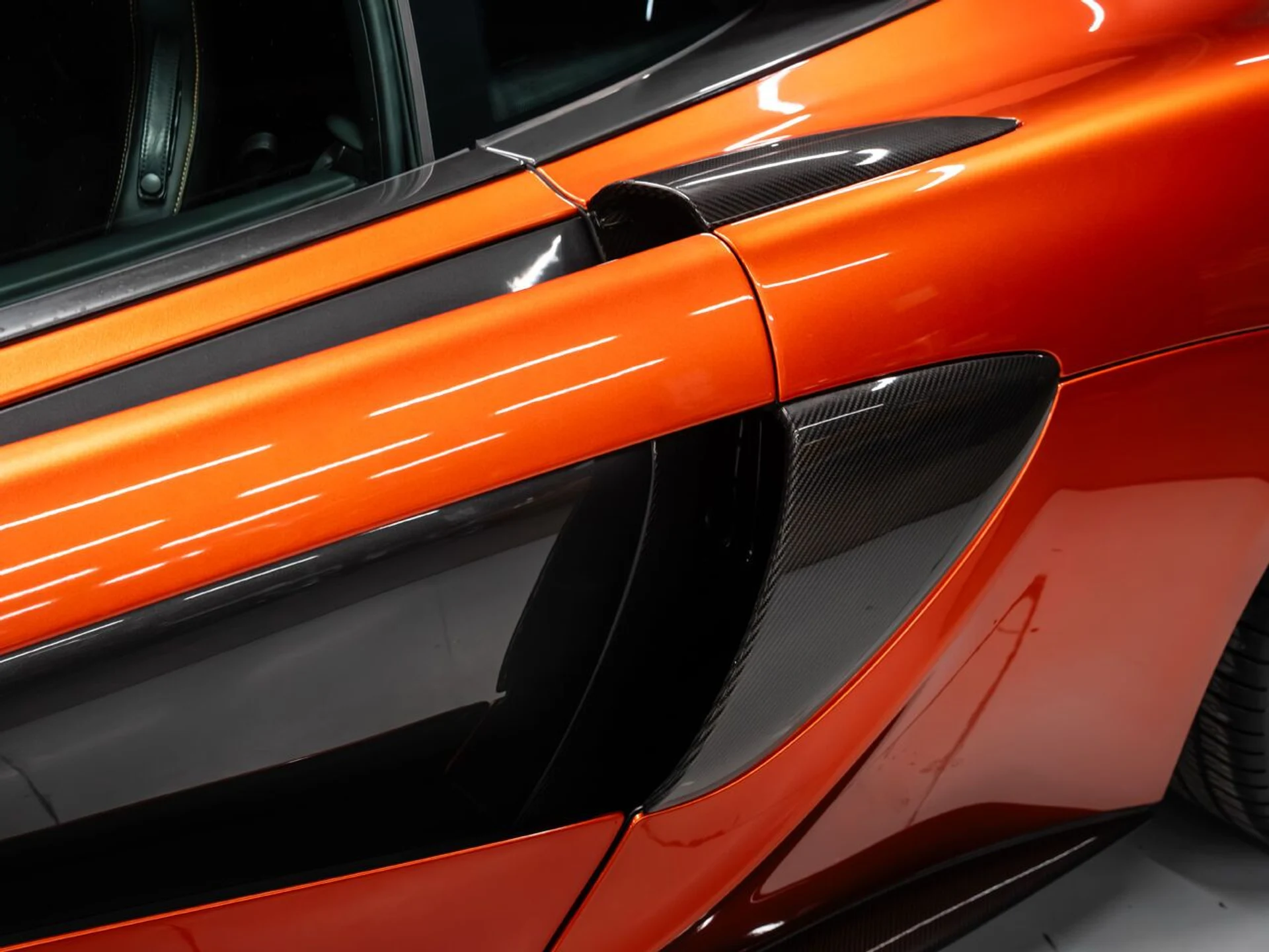 mph022_1915293811_mclaren_570s_2017_113fb08faf