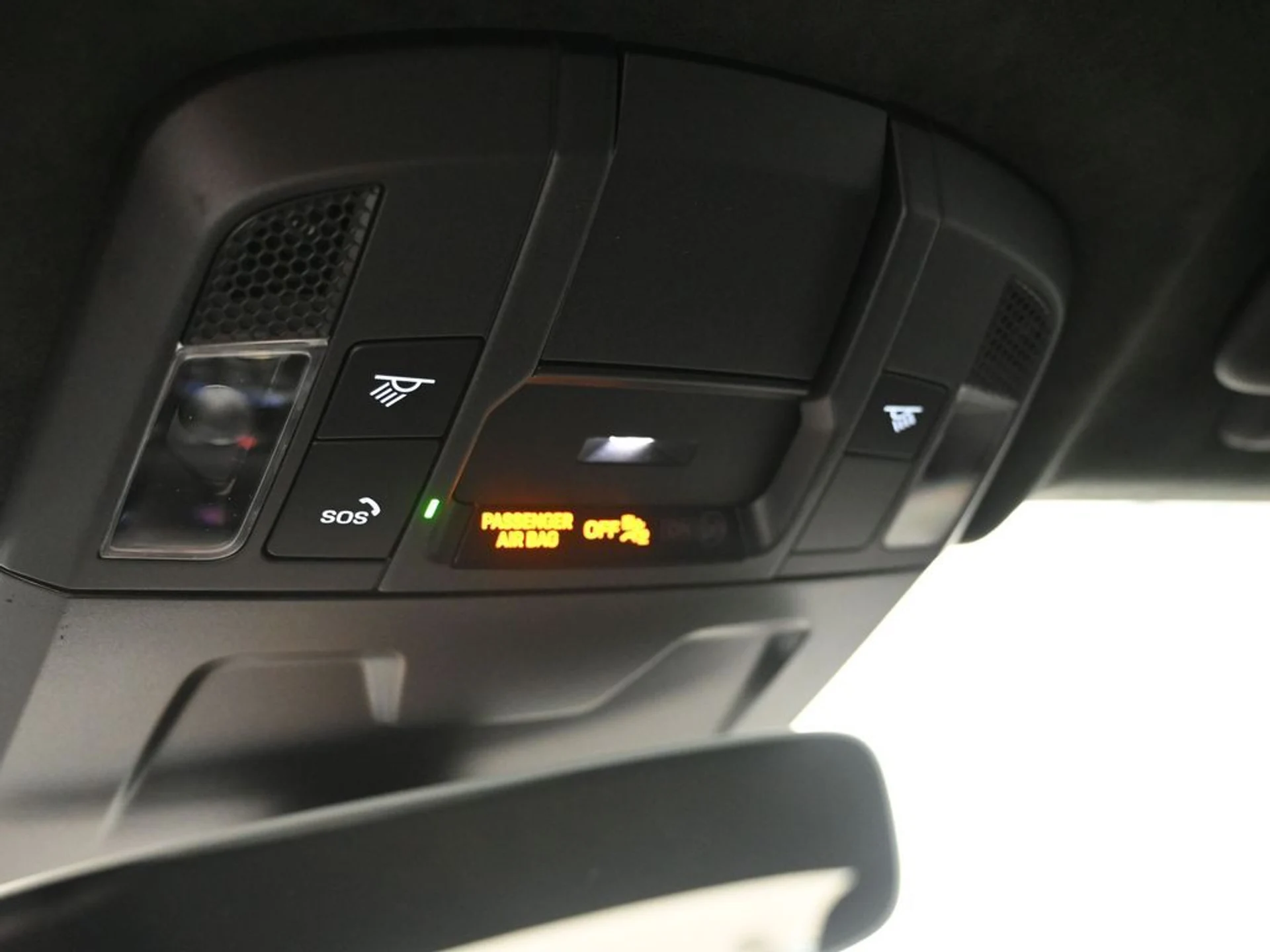 mph022_1916534935_8b8393d7ddbdaa7a9b73de903b2ee2eax_7042ab09fa