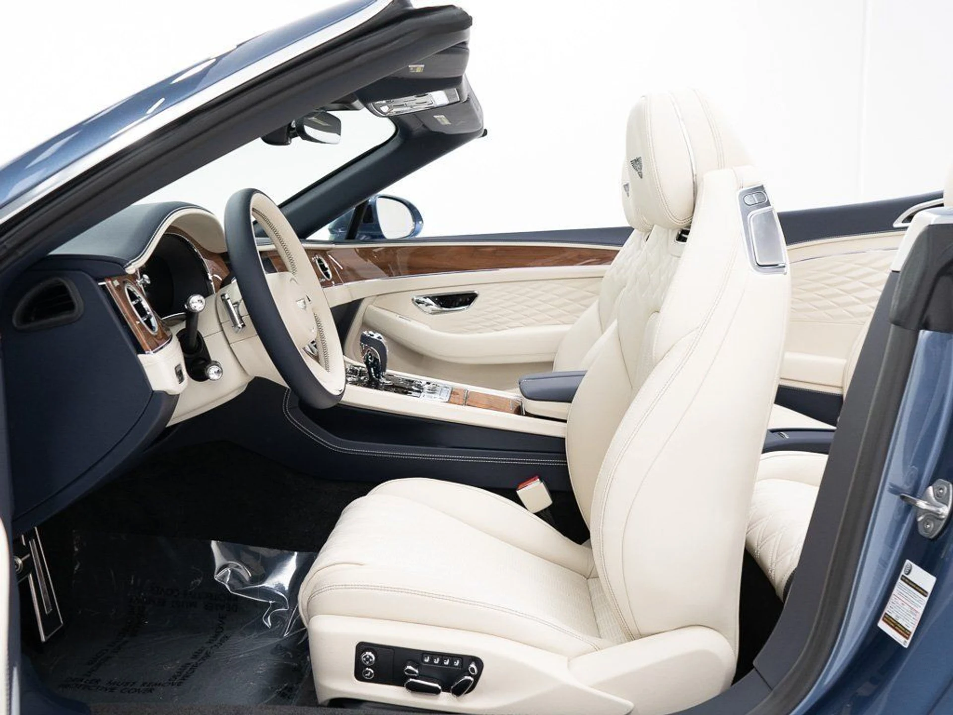 mph022_1924015913_69e687b6540708b8d800fbf961bfc32c_6e042a962c