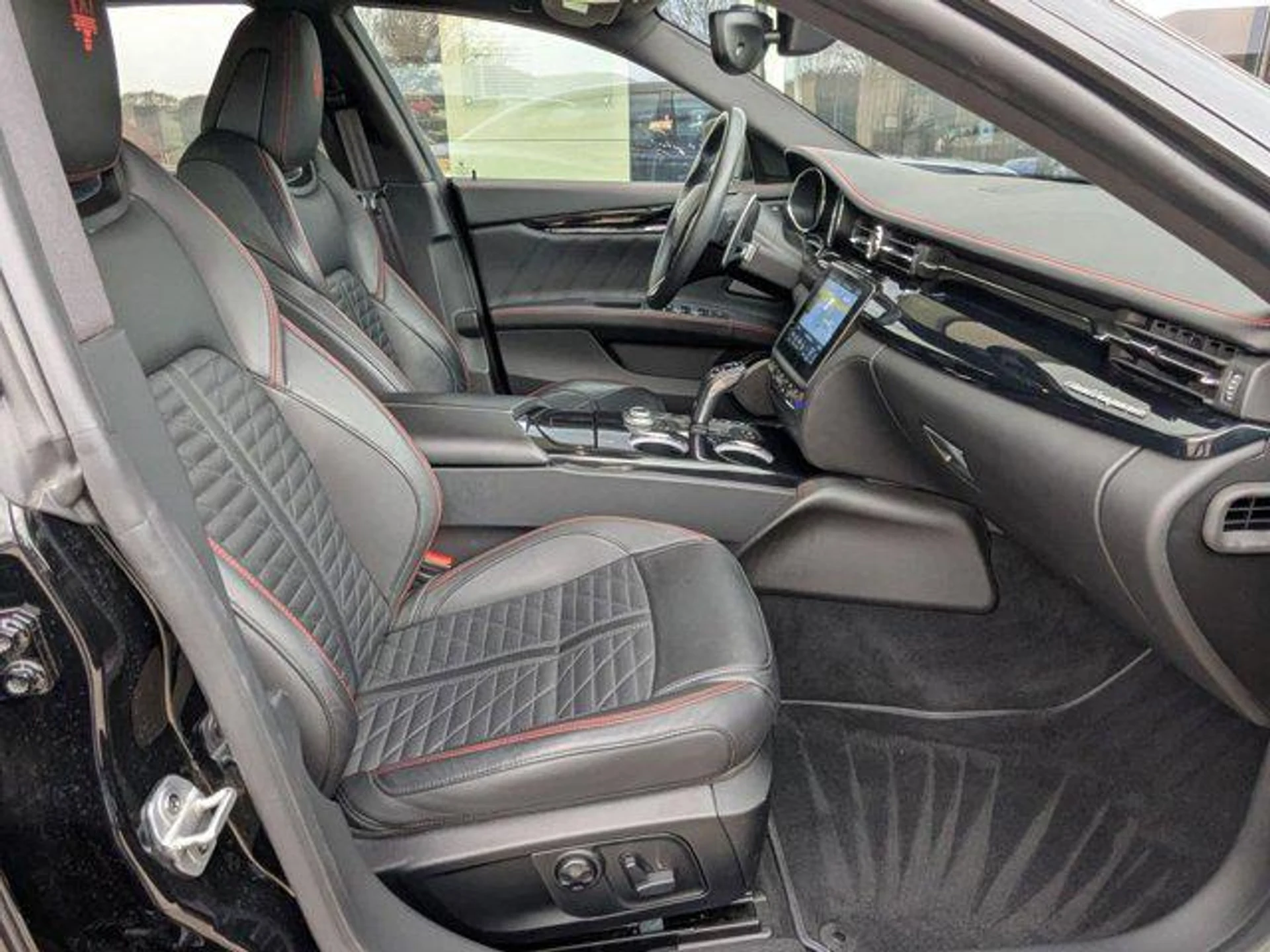 mph022_1925698955_T_Zr_Tm_GZVSNK_Kdx_S_Ej4a_C_Wcfa9_Y_77eb1f9ab4