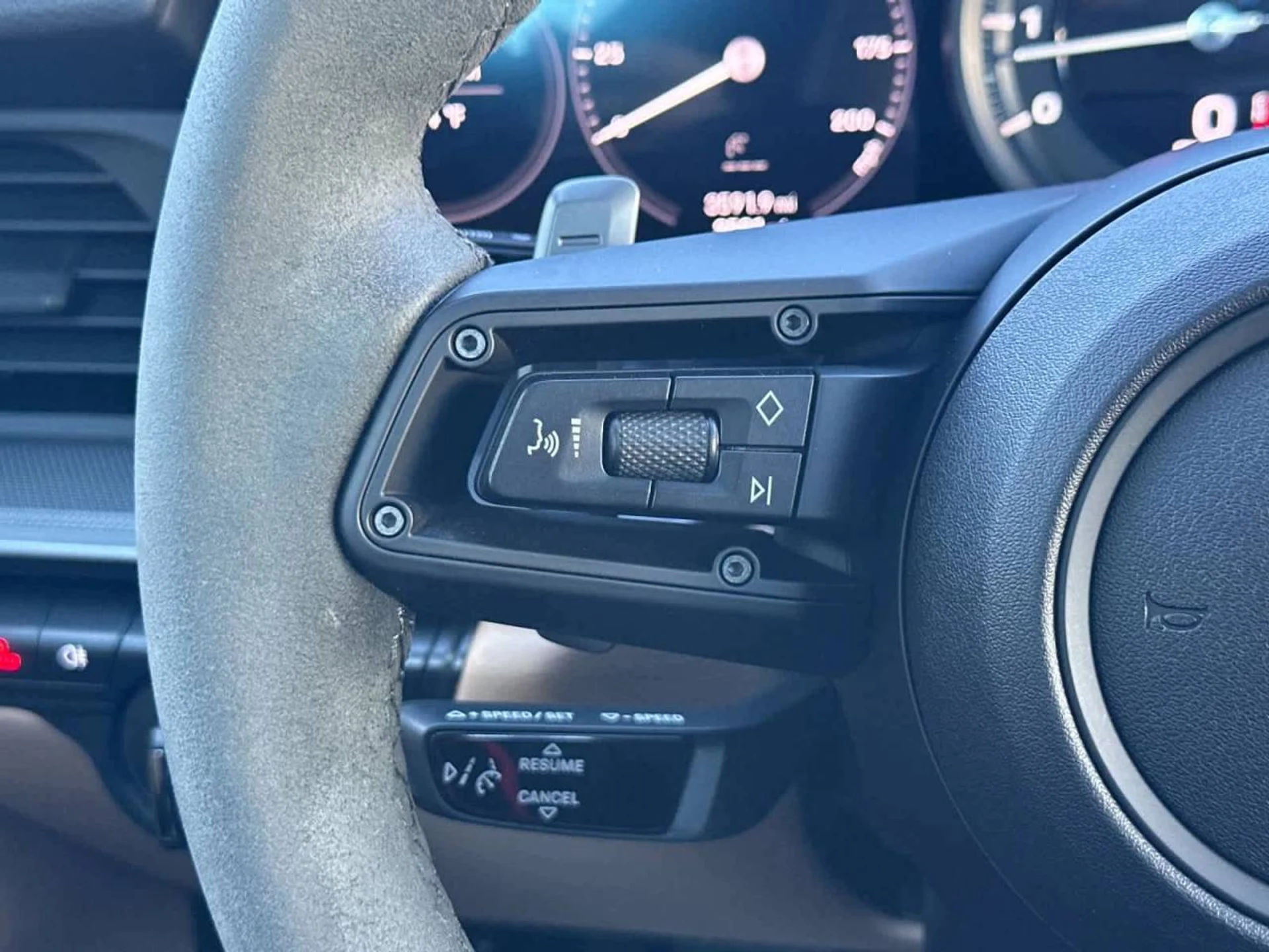 mph022_1927400902_23_ba399a9325