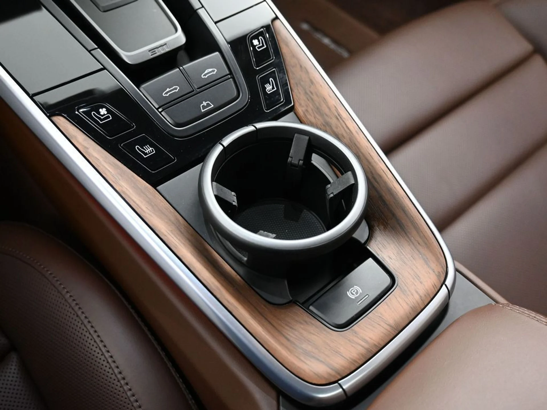 mph022_1928481195_73823794_1f6b_40b7_a57c_adc696664cb7_73e5a21030