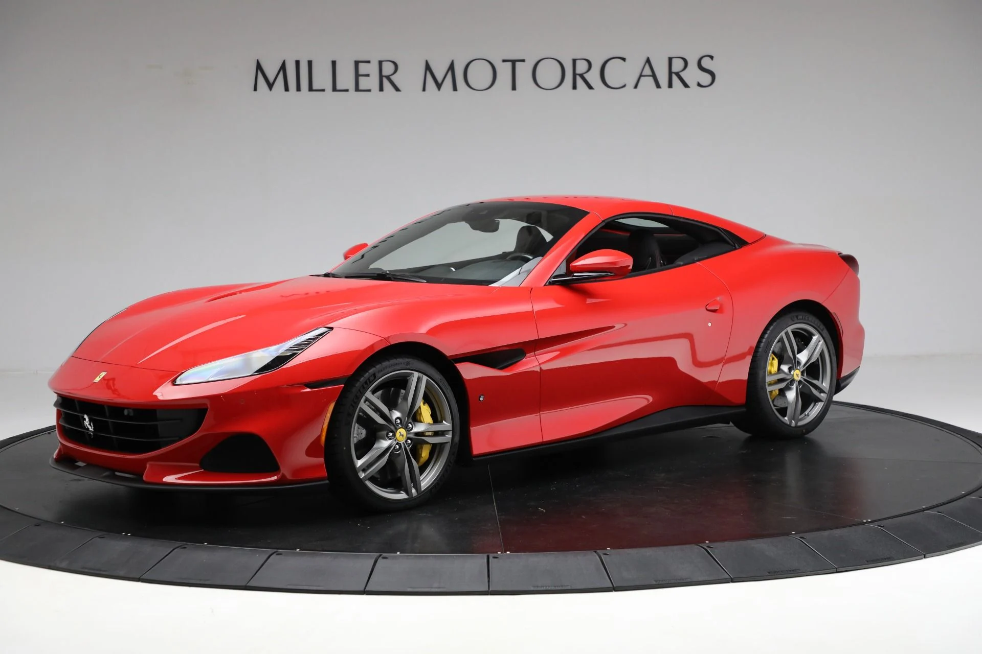 mph022_1936504206_Used_2023_Ferrari_Portofino_M_1793389960_a9d639a098