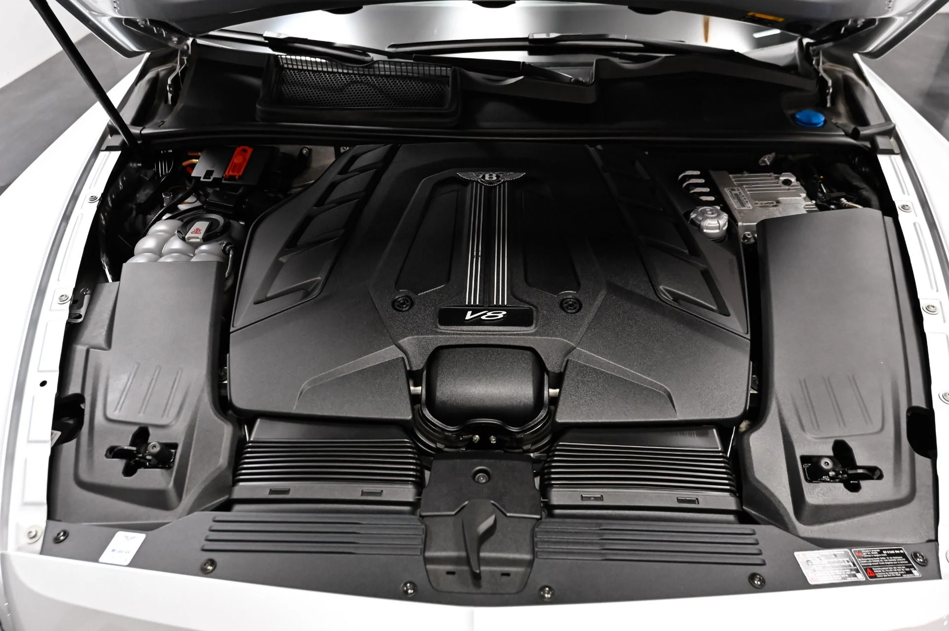 mph022_1937161646_Used_2019_Bentley_Bentayga_V8_1790790917_b818957874