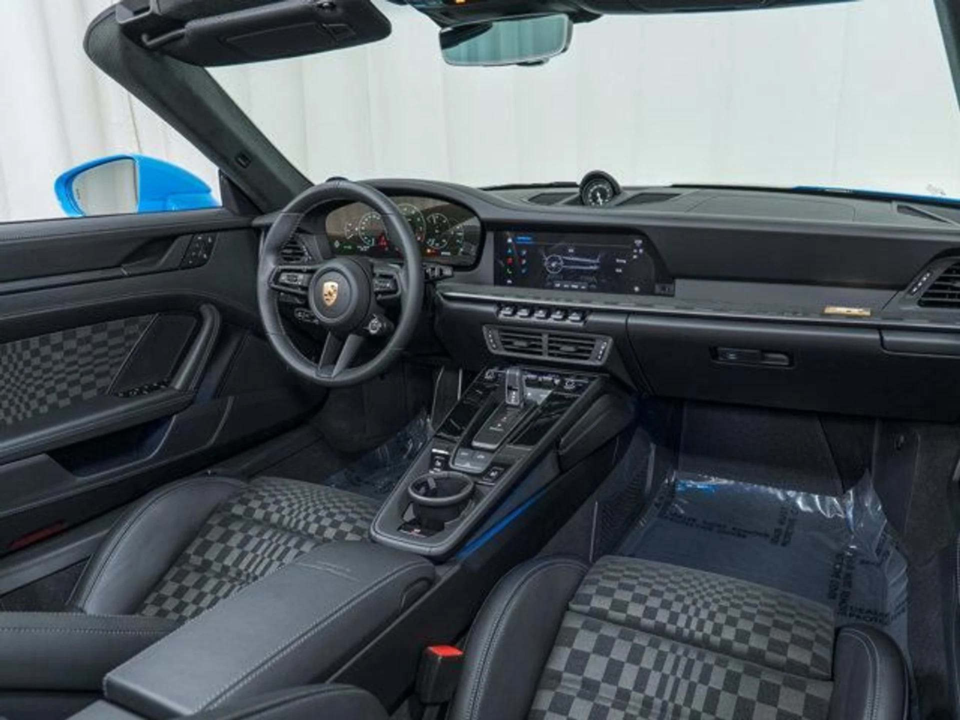 mph022_1945393915_Zm_D_Bgo8kf1htd0b_Uv2u_D_Pzzcl_Q_98c0400028