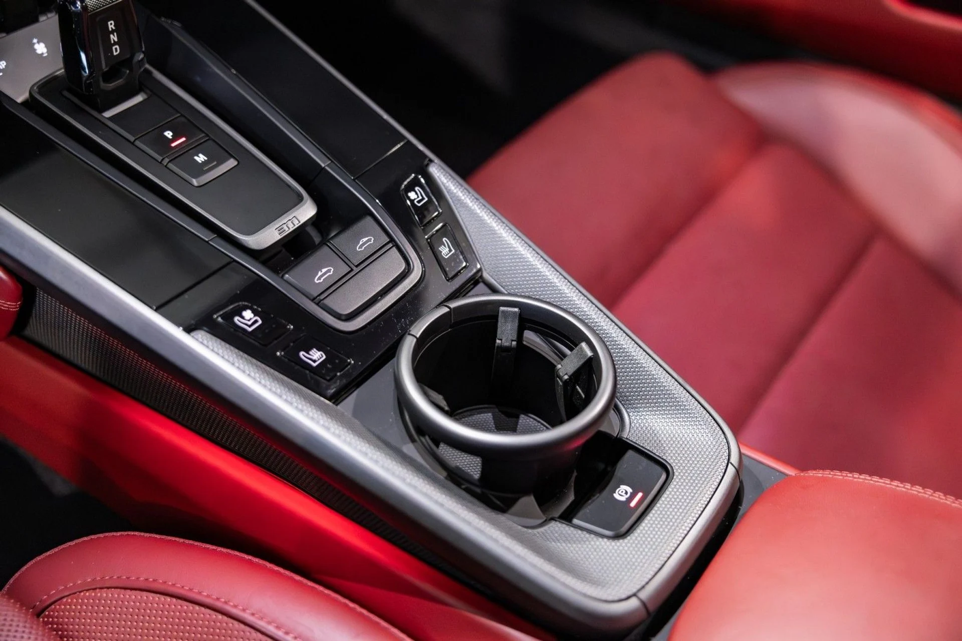 mph022_1949647058_y_Q_e187f45ad0