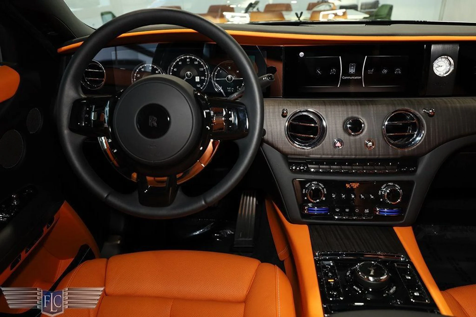 mph022_1949861187_used_2023_rolls_royce_ghost_shootingstarheadlinerilluminatedgrillilluminatedfascia_9689_21720486_23_1024_554dc2f90d