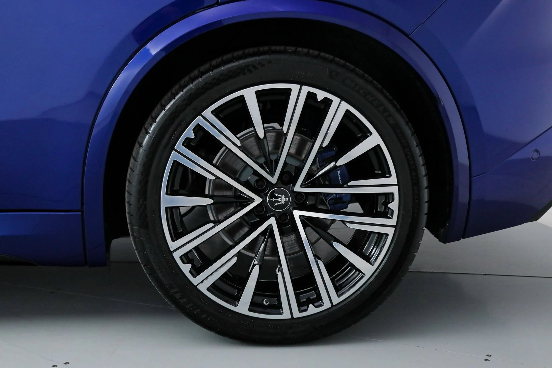 mph022_1950204431_ac23f7e0c3d907b2cf081da425f7252d_1d24b8f1a3