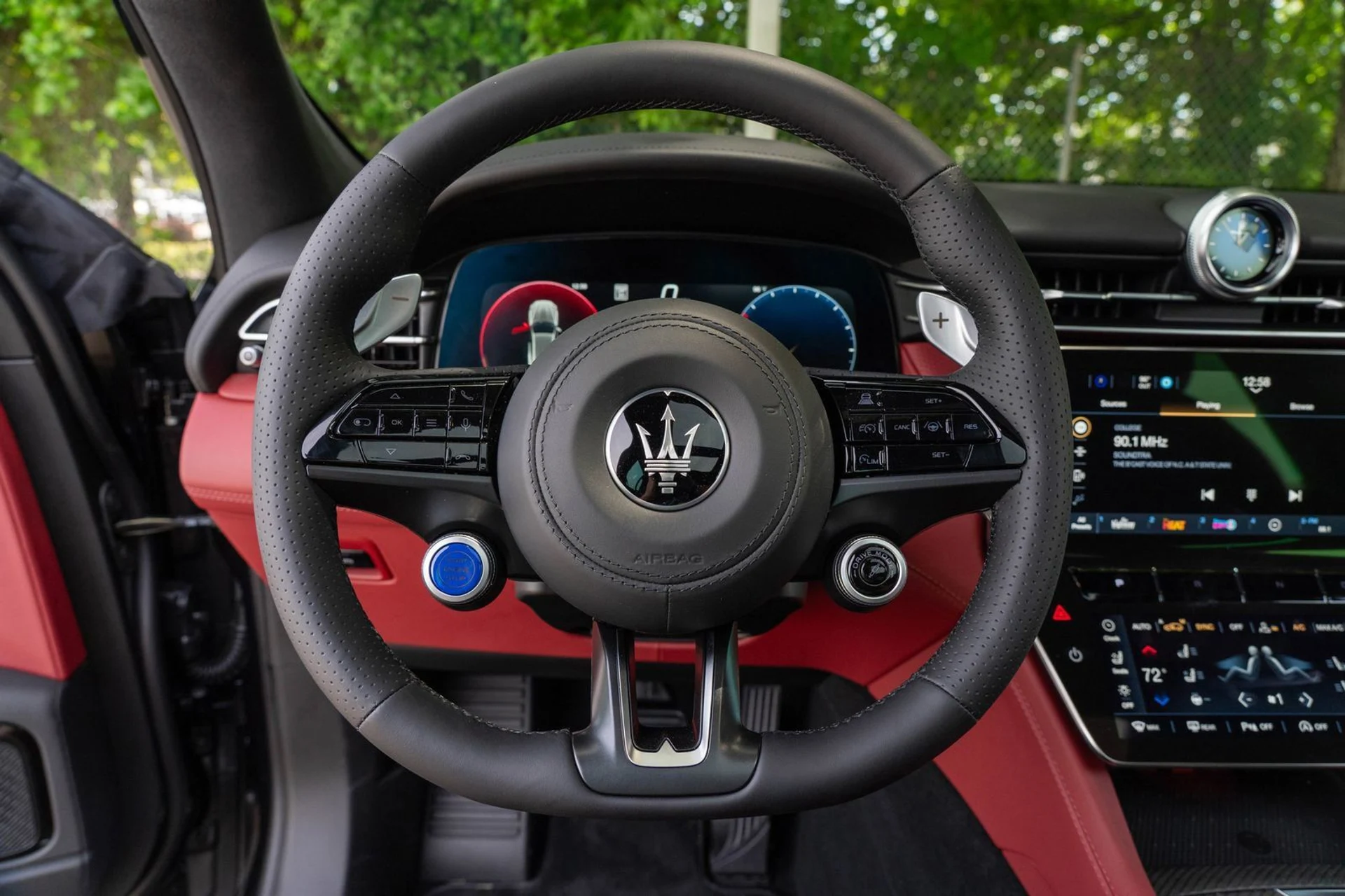 mph022_1960957354_888904daa51b49dbae496ca16e7a743c_31d2b40e0b