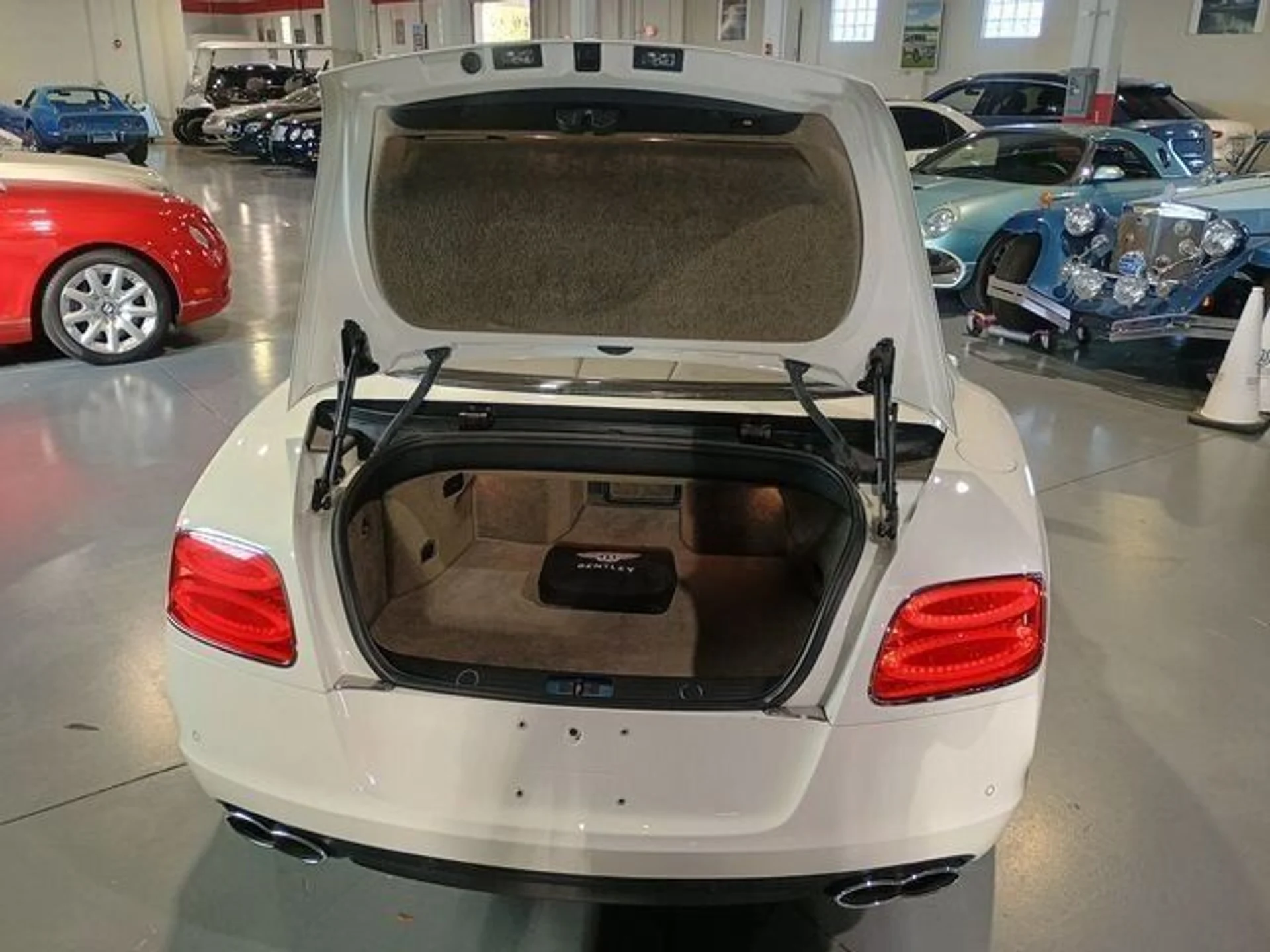 mph022_1964877303_74feea0f99_640_d68a6f8587