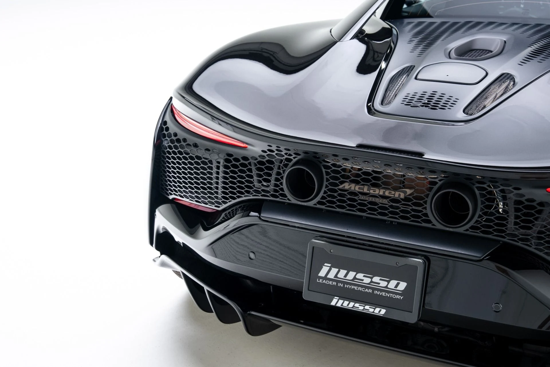 mph022_1965942168_Used_2026_Mc_Laren_Artura_1770152566_f6ac82a6c0