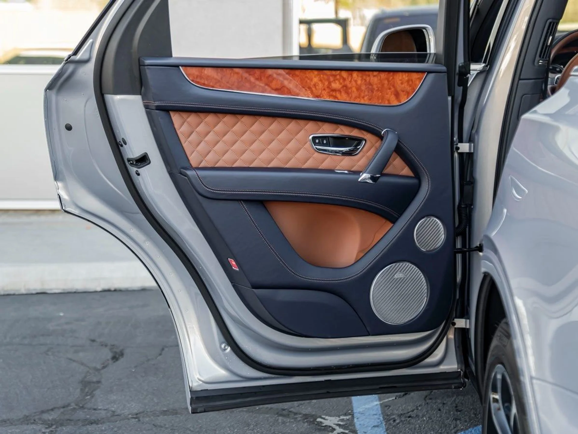 mph022_1969922702_23_f342f634c5