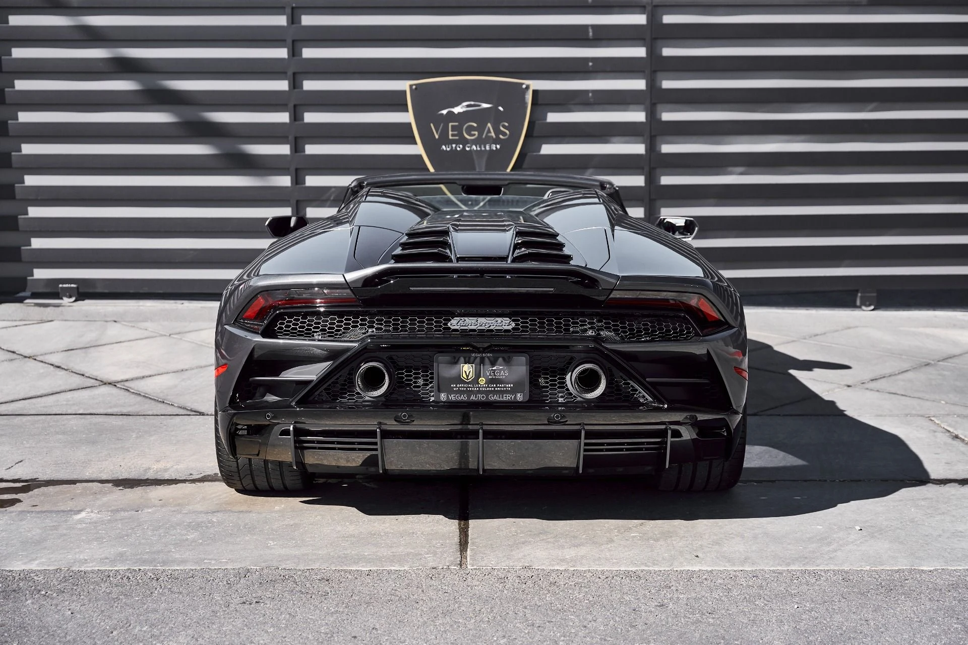 mph022_1971218162_Used_2024_Lamborghini_Huracan_EVO_Base_1771466884_b5d9cf7ab6