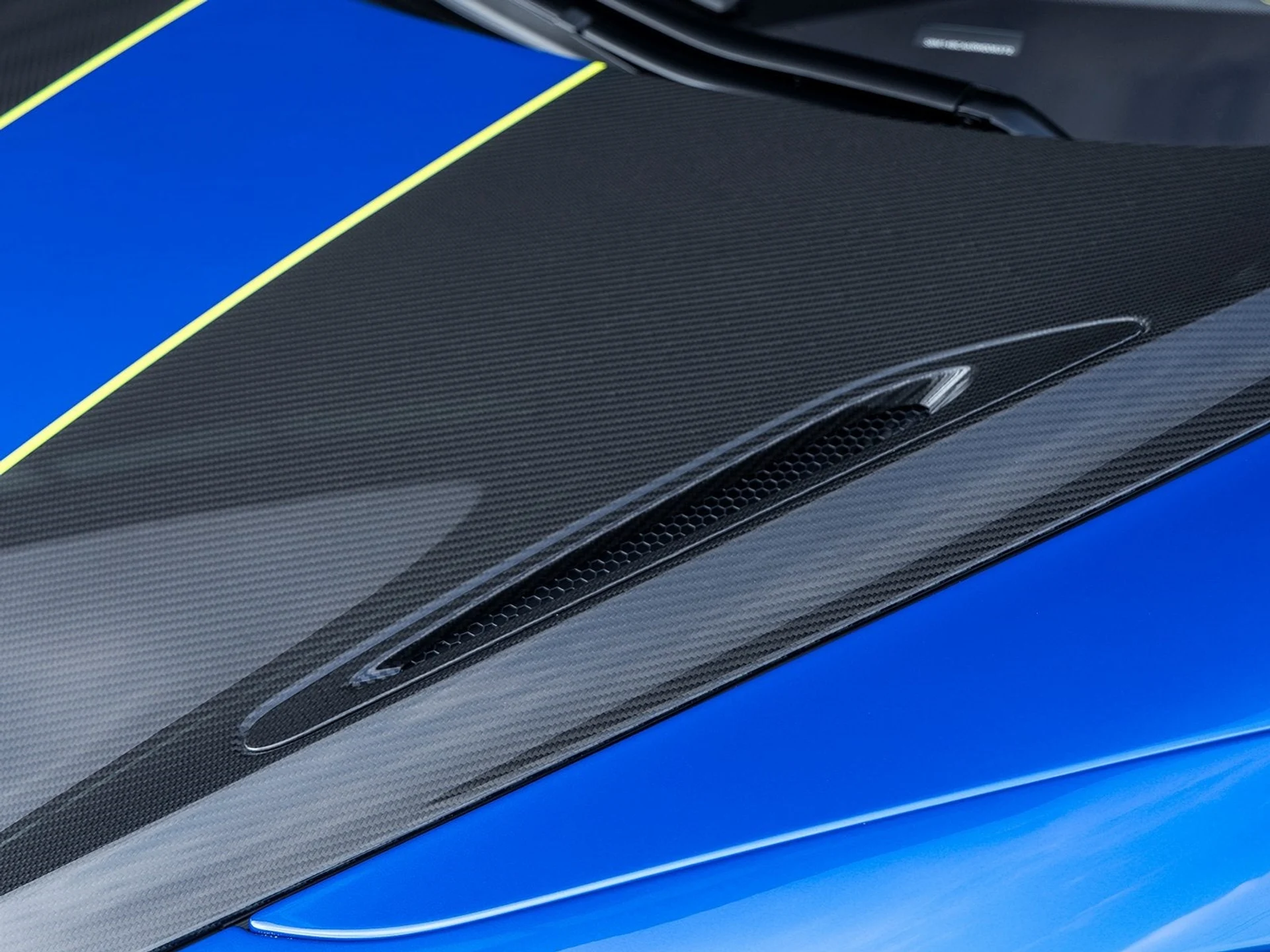 mph022_1977858449_23_7ea52220b8