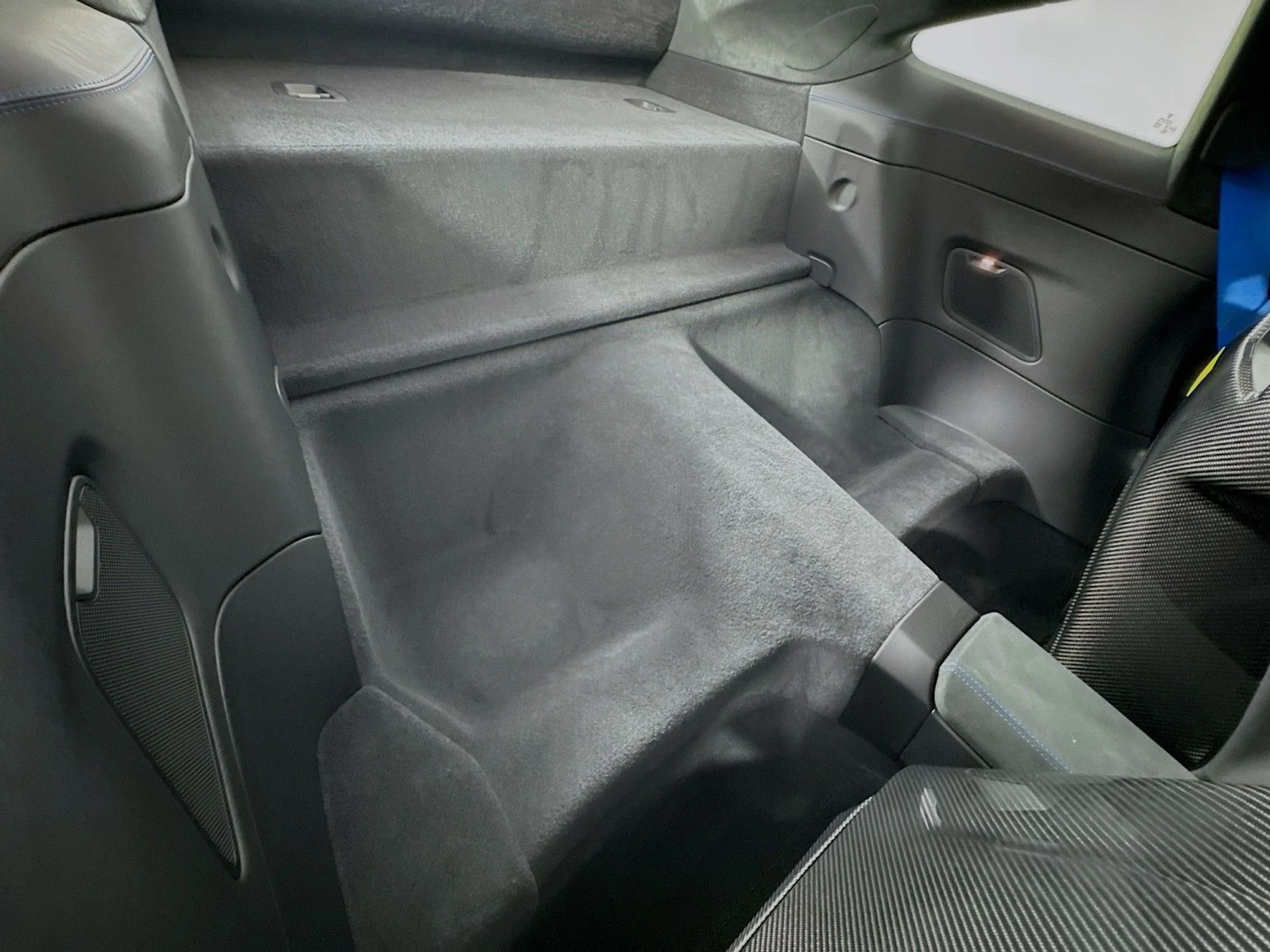 mph022_1984070690_a8342b92f25b8dc3af573f11d0c4c52c_cbb6494293