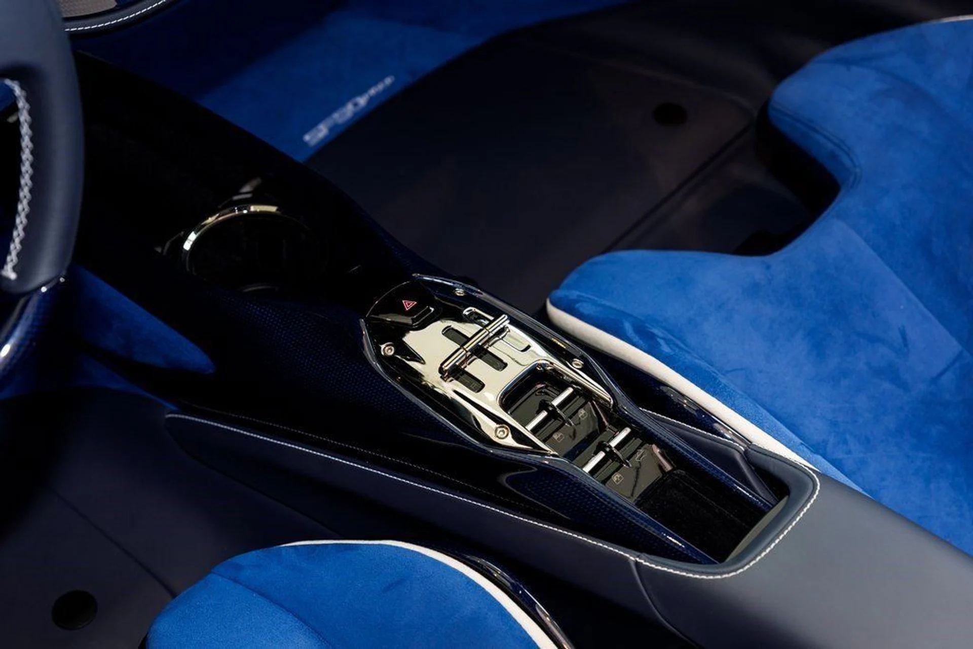 mph022_1987040369_9ef780f0d9beddfb36d9499b4462a611_c41437fca2