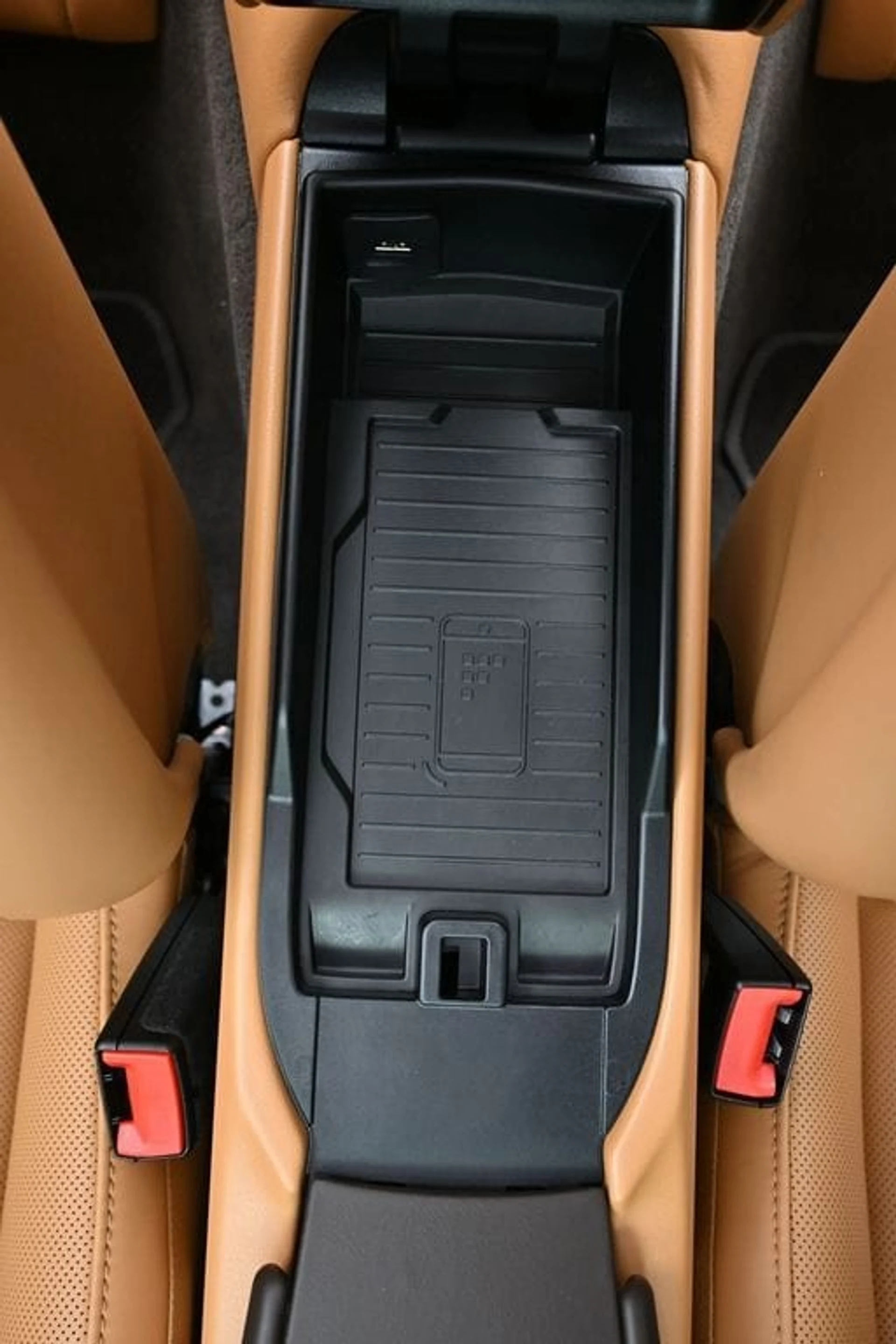 mph022_199145629_e9271a7598425833e074b685aa9ad1f7x_ff6849ba22